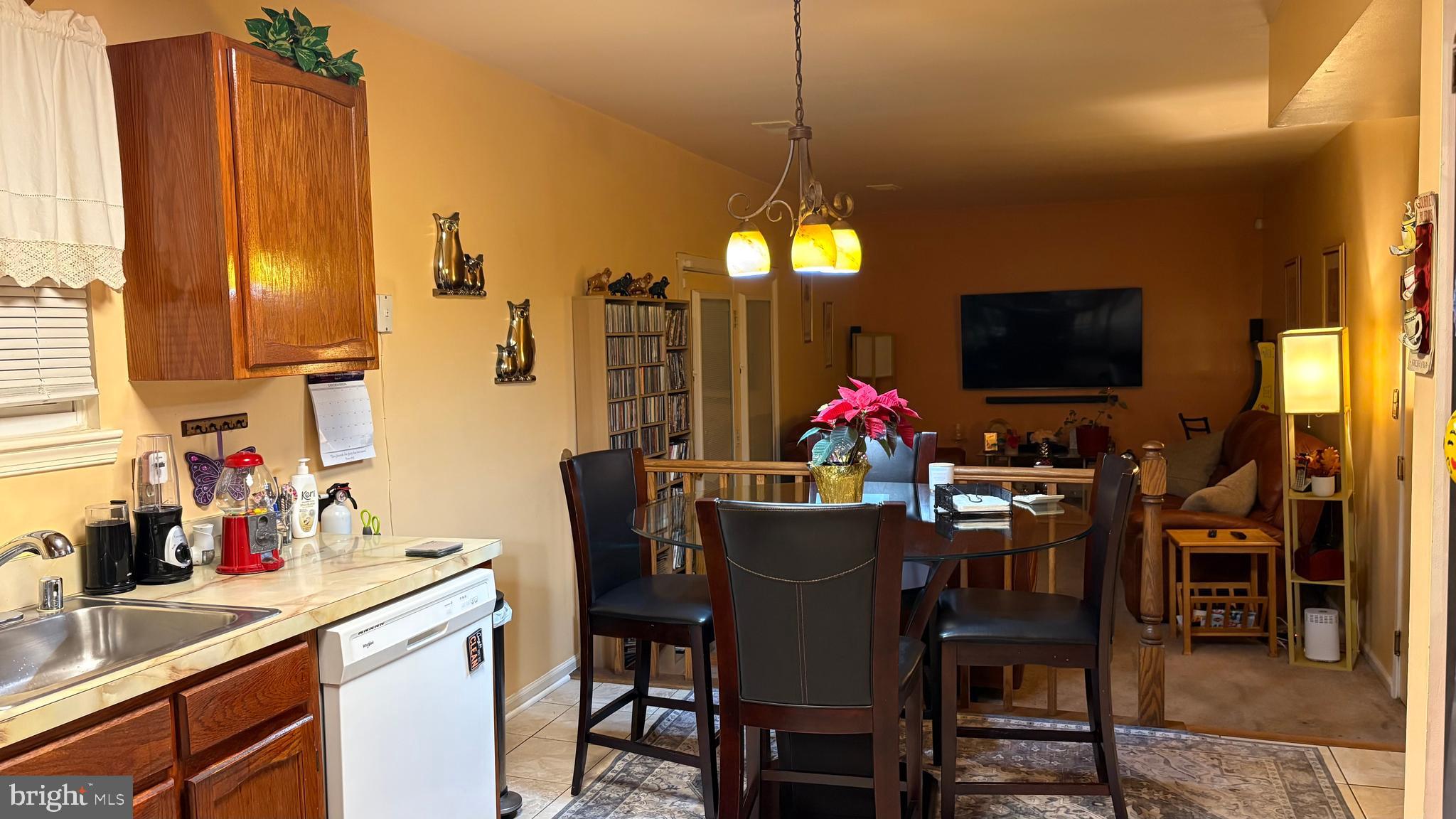 FOX RUN ESTATES - Residential