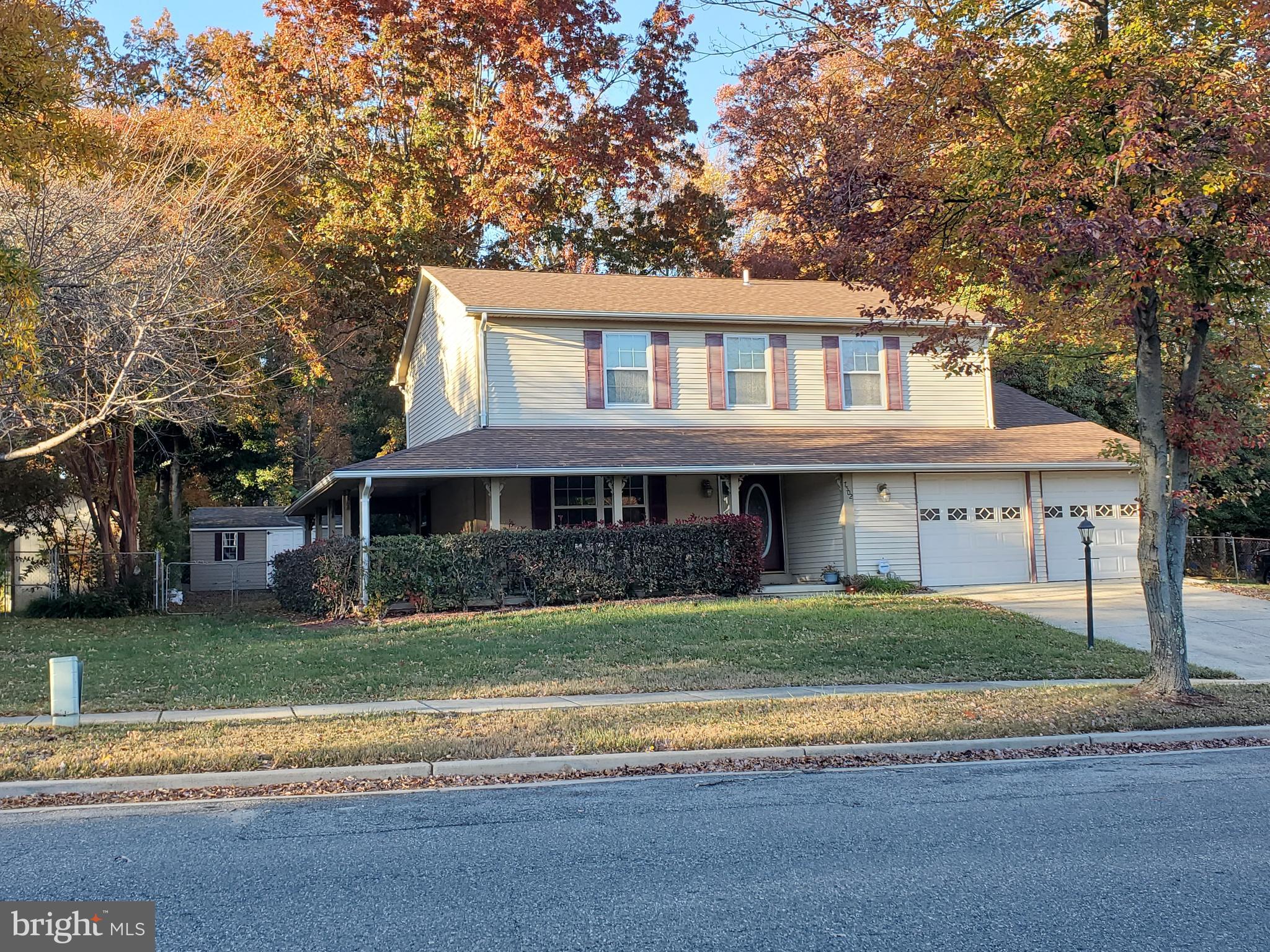 FOX RUN ESTATES - Residential