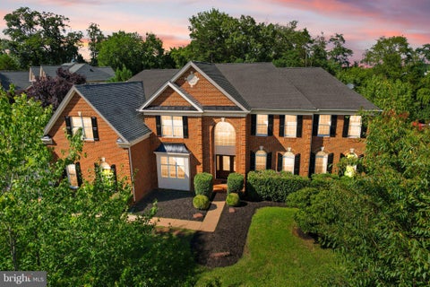 Photo of 43864 Ashlawn Court, ASHBURN, VA 20147 (MLS # VALO2133318)