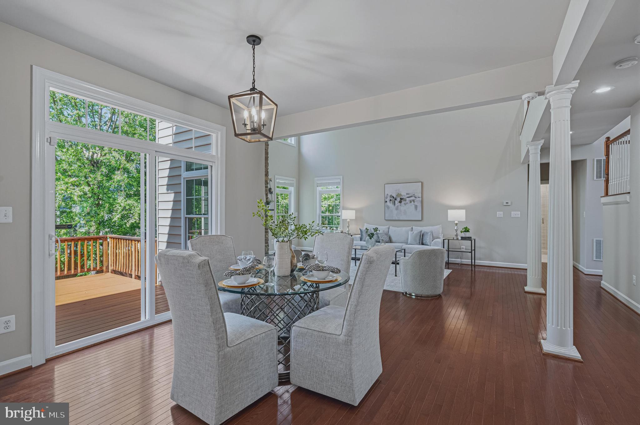 HILLSIDE MANOR - Residential