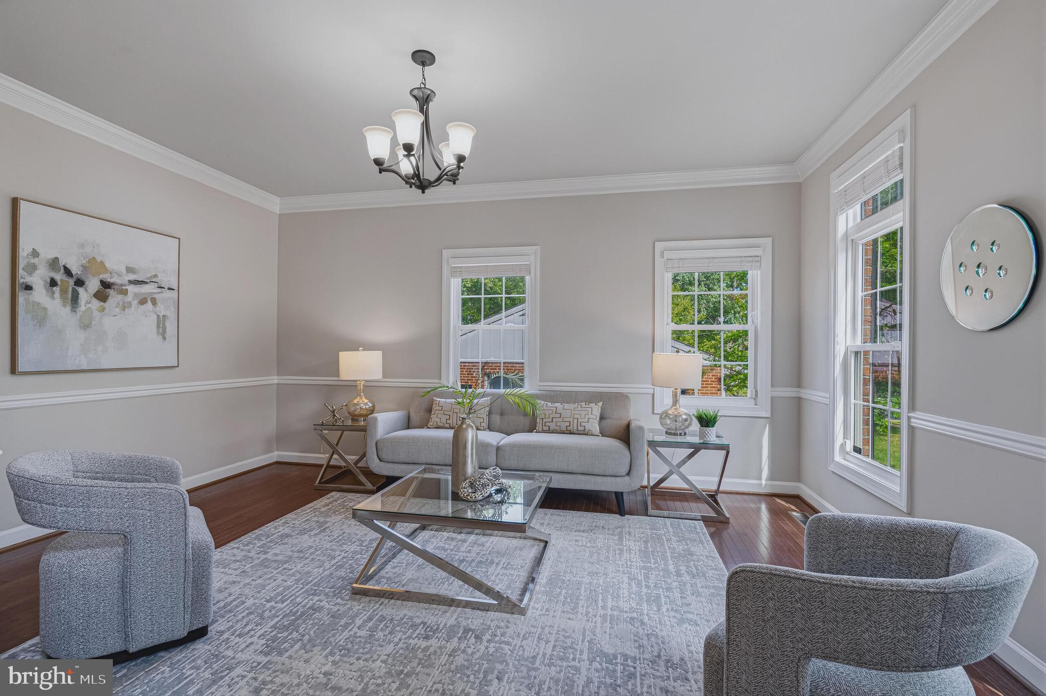 HILLSIDE MANOR - Residential