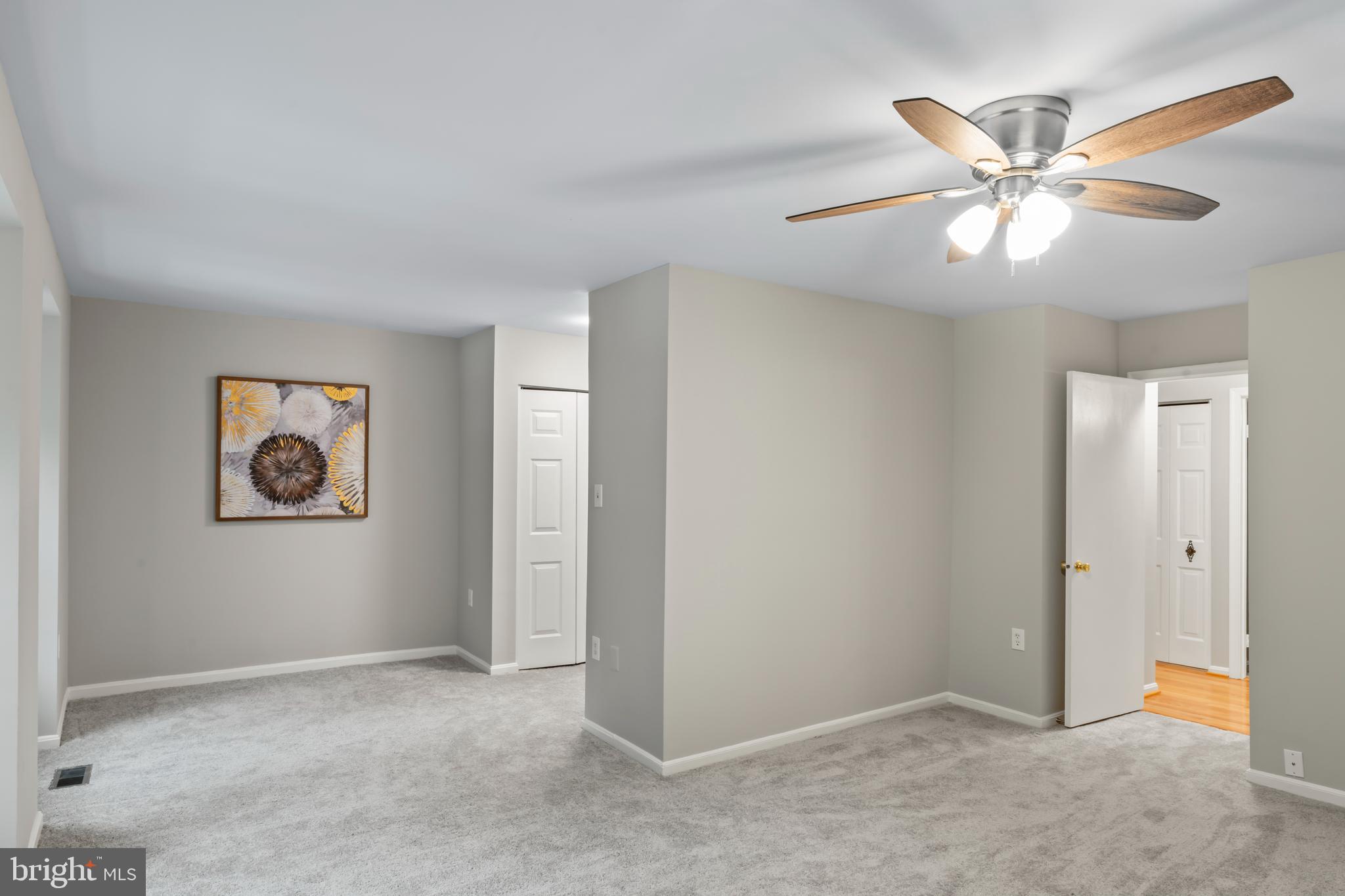 CROWNLEIGH - Residential
