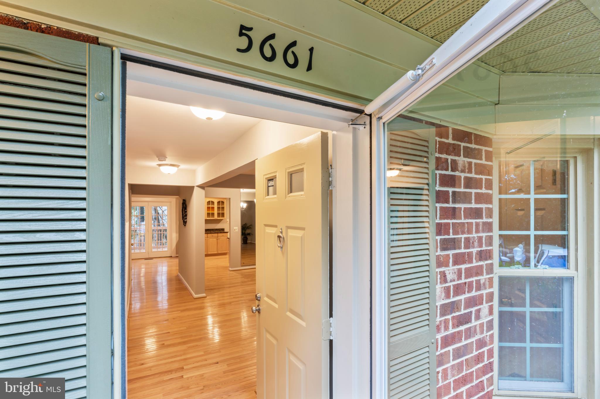 CROWNLEIGH - Residential