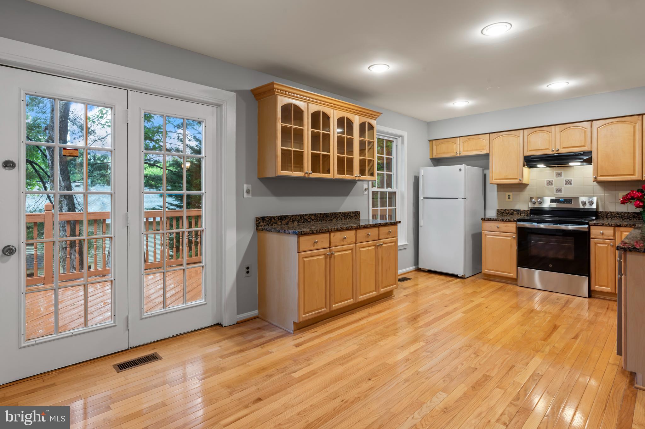CROWNLEIGH - Residential