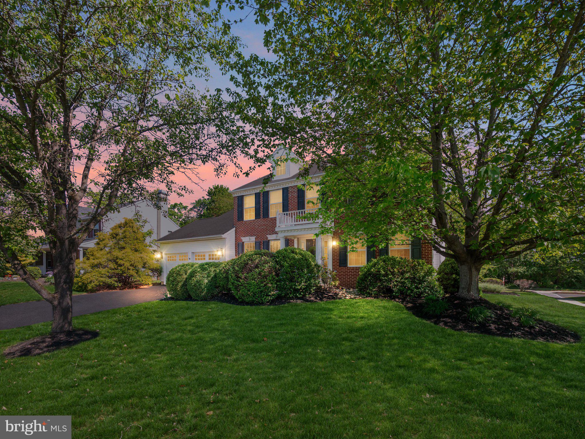137 BUTTERCUP BOULEVARD
