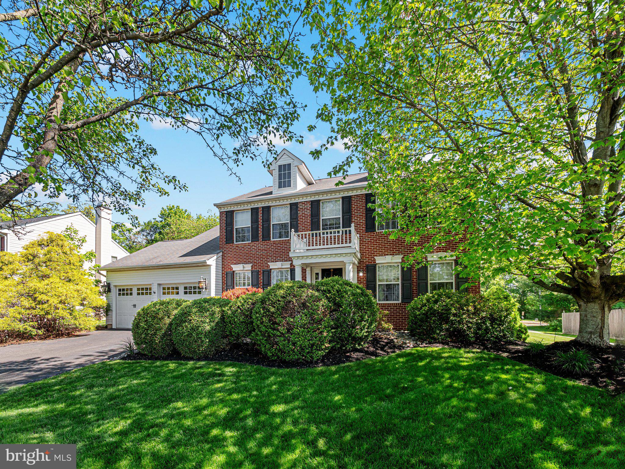 137 BUTTERCUP BOULEVARD
