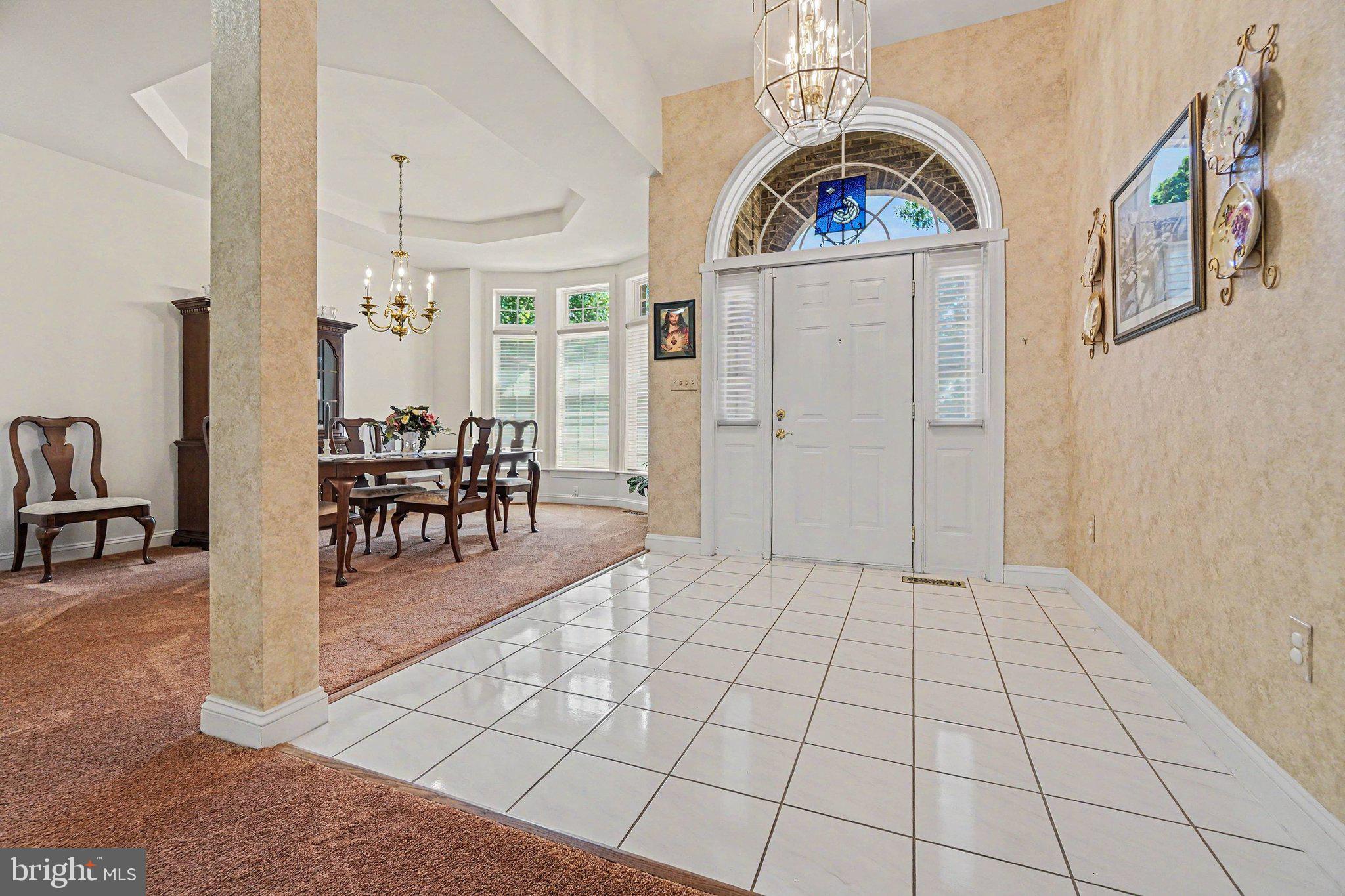 1905 CHRISTOPHER PLACE