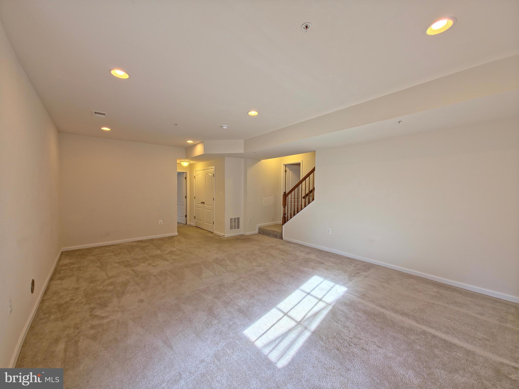 PINEY GROVE ESTATES - Residential