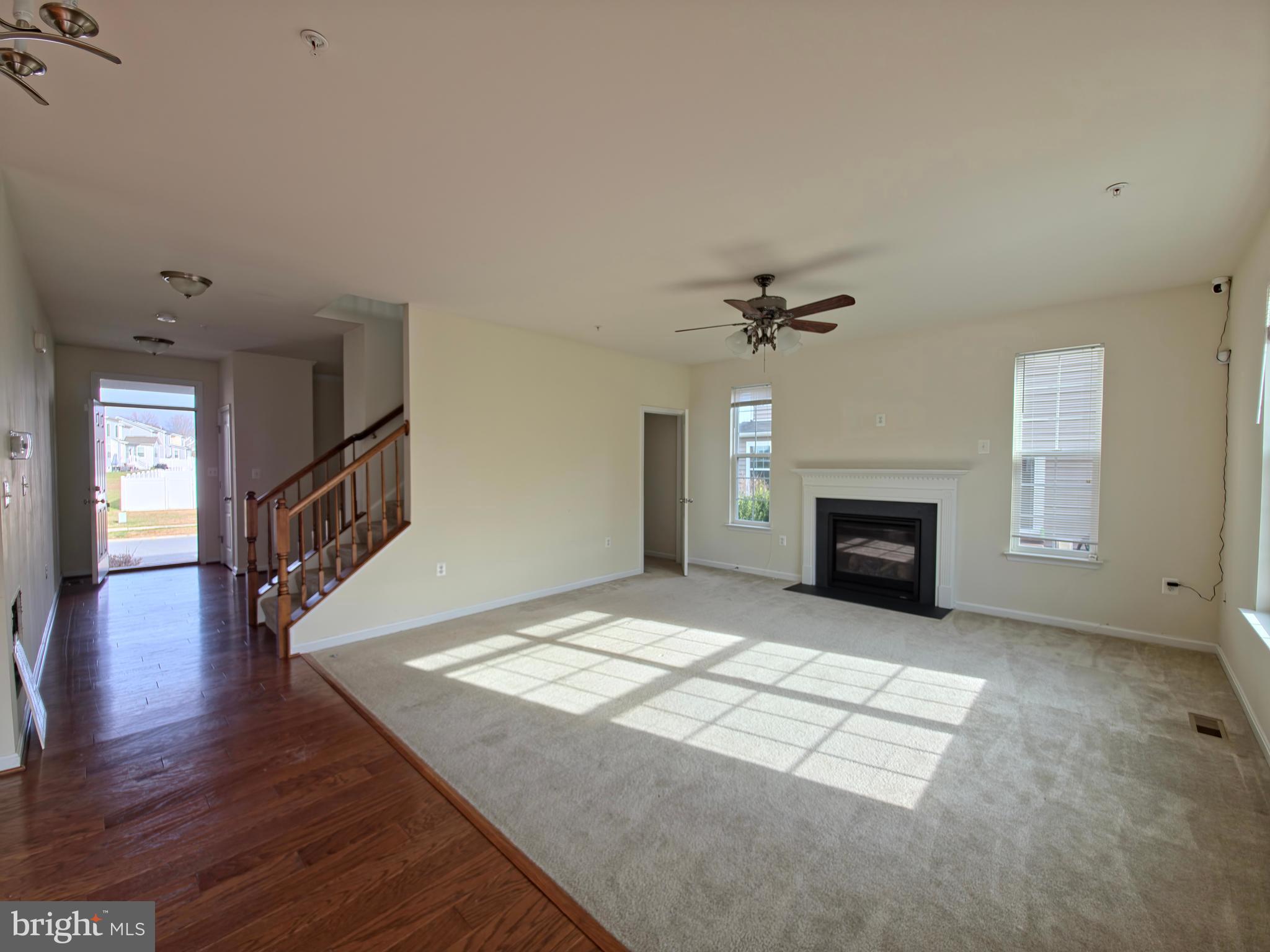 6565 CLUSTER PINE COURT