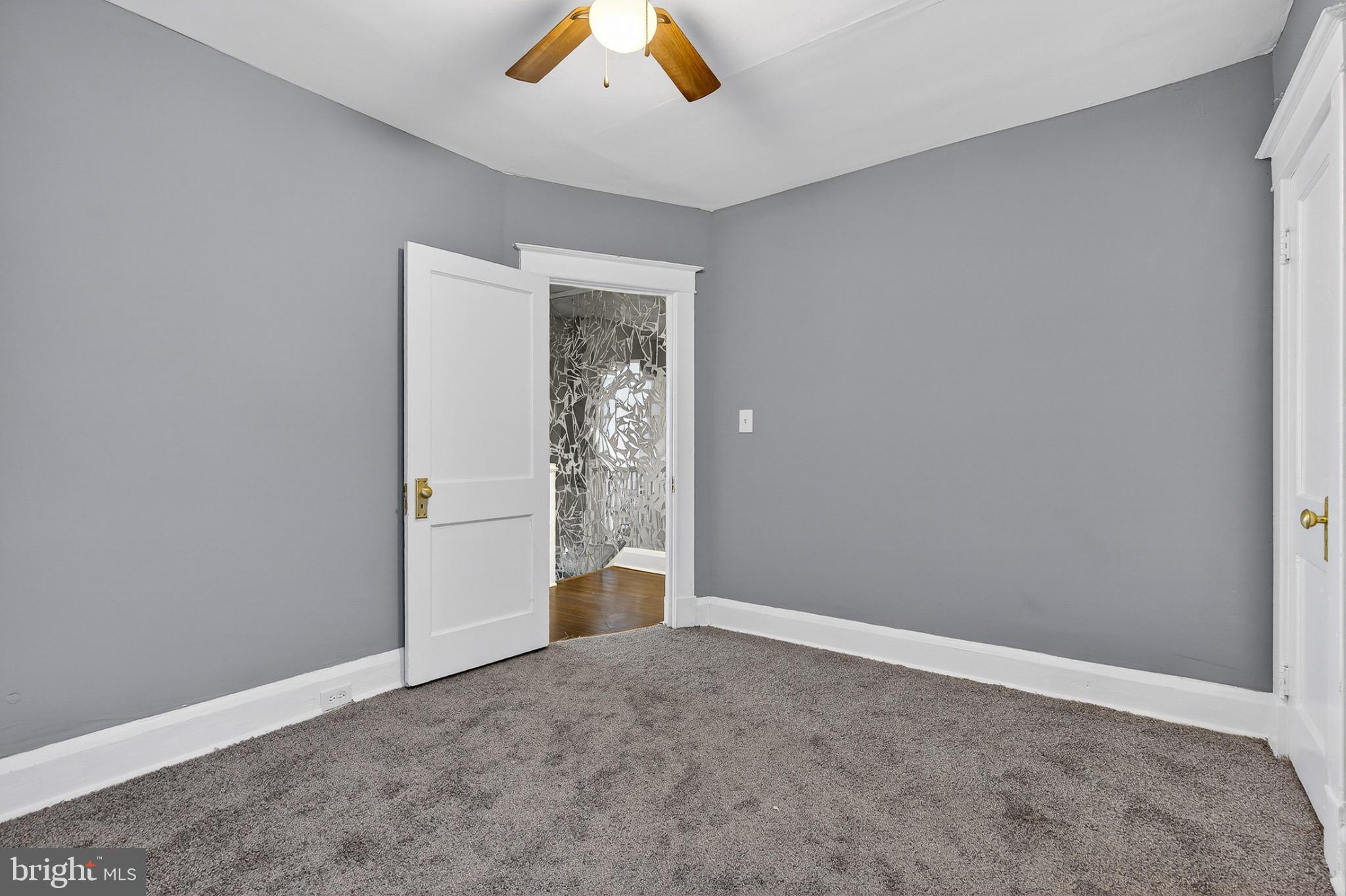 ROSEMONT - Residential