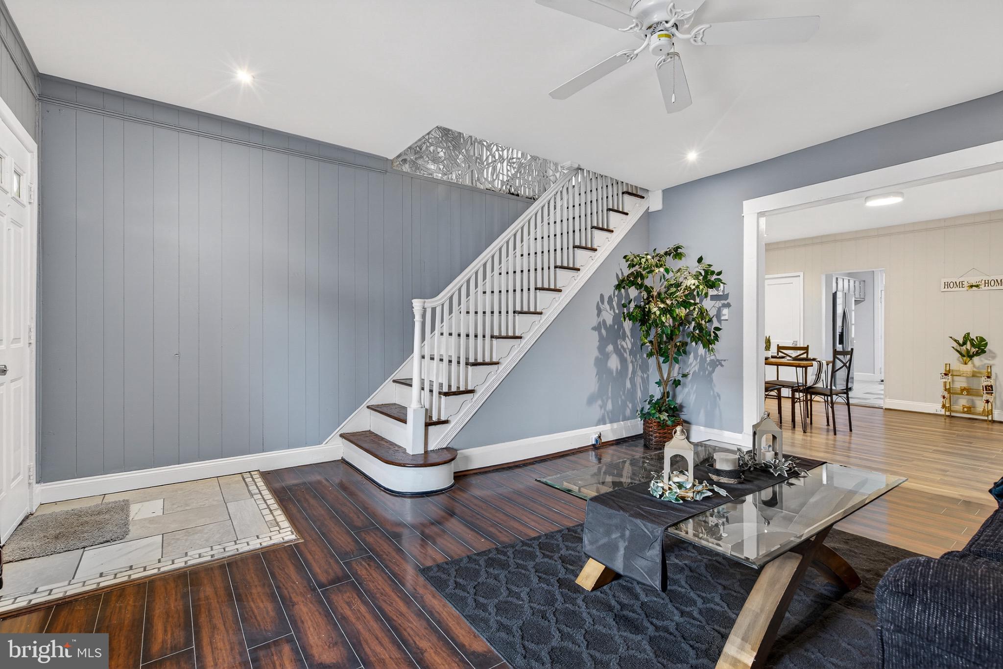 ROSEMONT - Residential