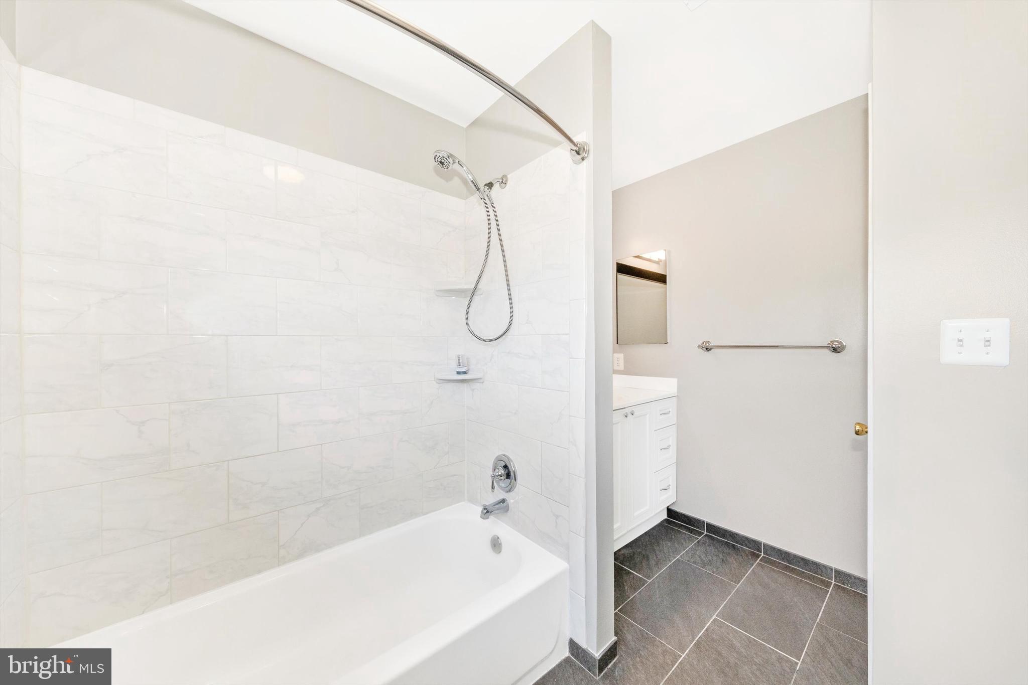 SPRING RIDGE - Residential