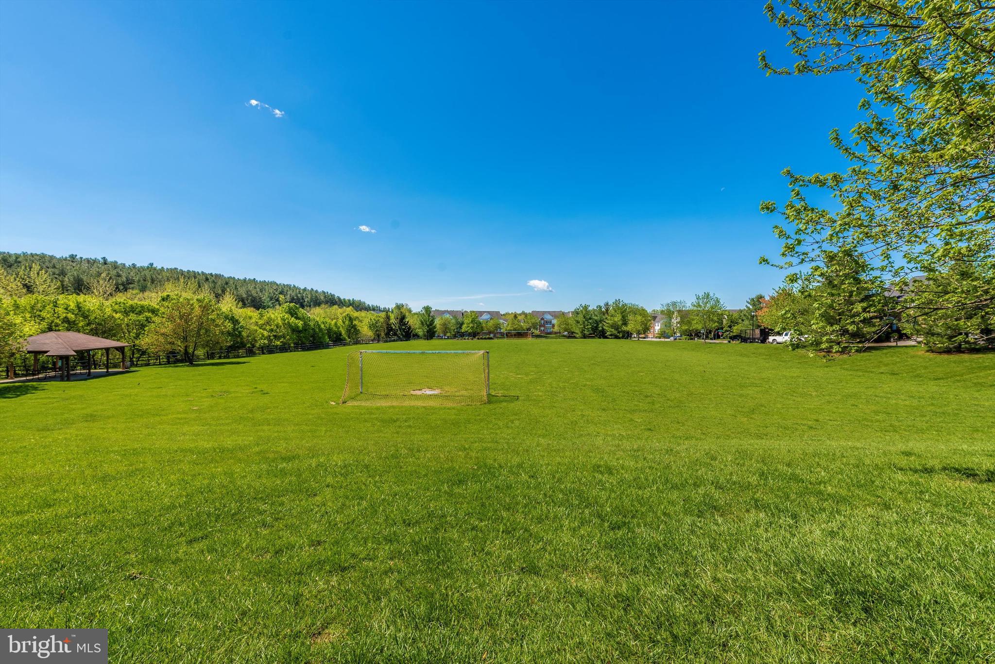 SPRING RIDGE - Residential