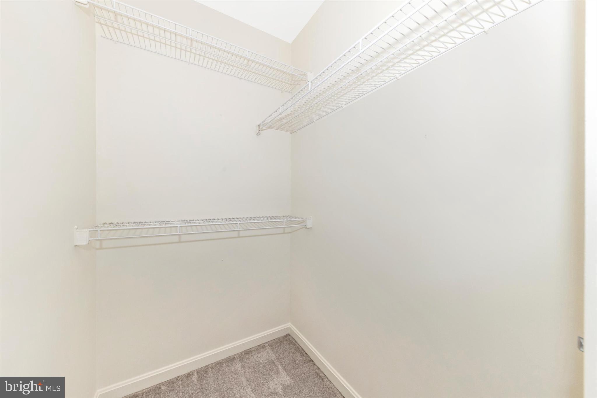 SPRING RIDGE - Residential