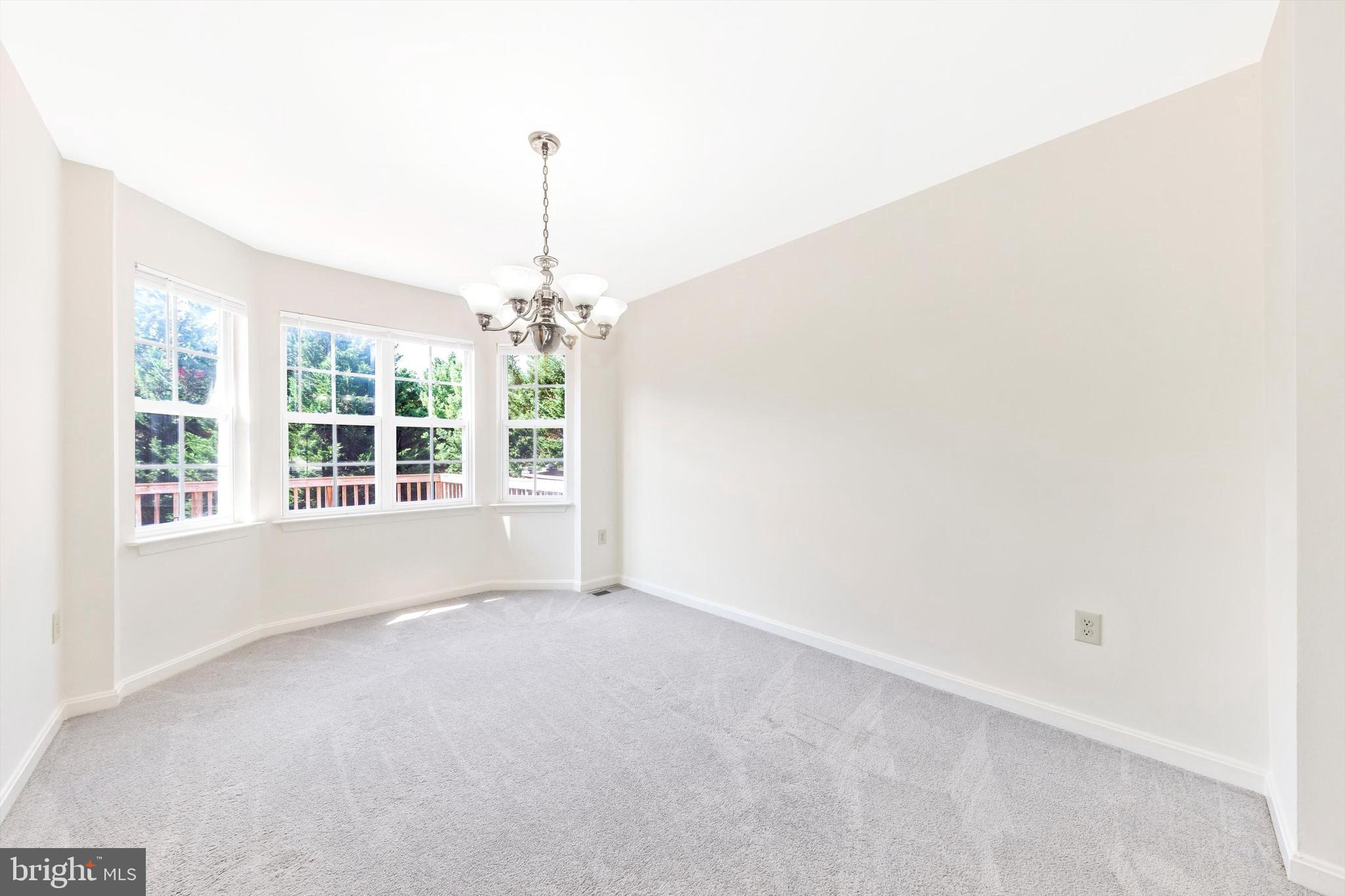 SPRING RIDGE - Residential