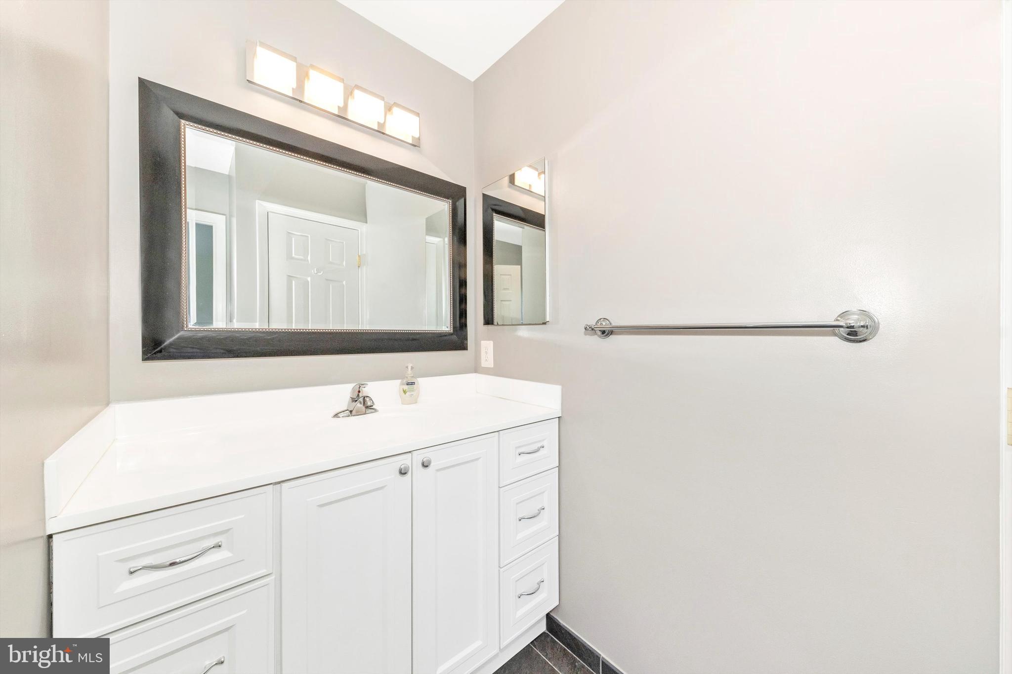 SPRING RIDGE - Residential