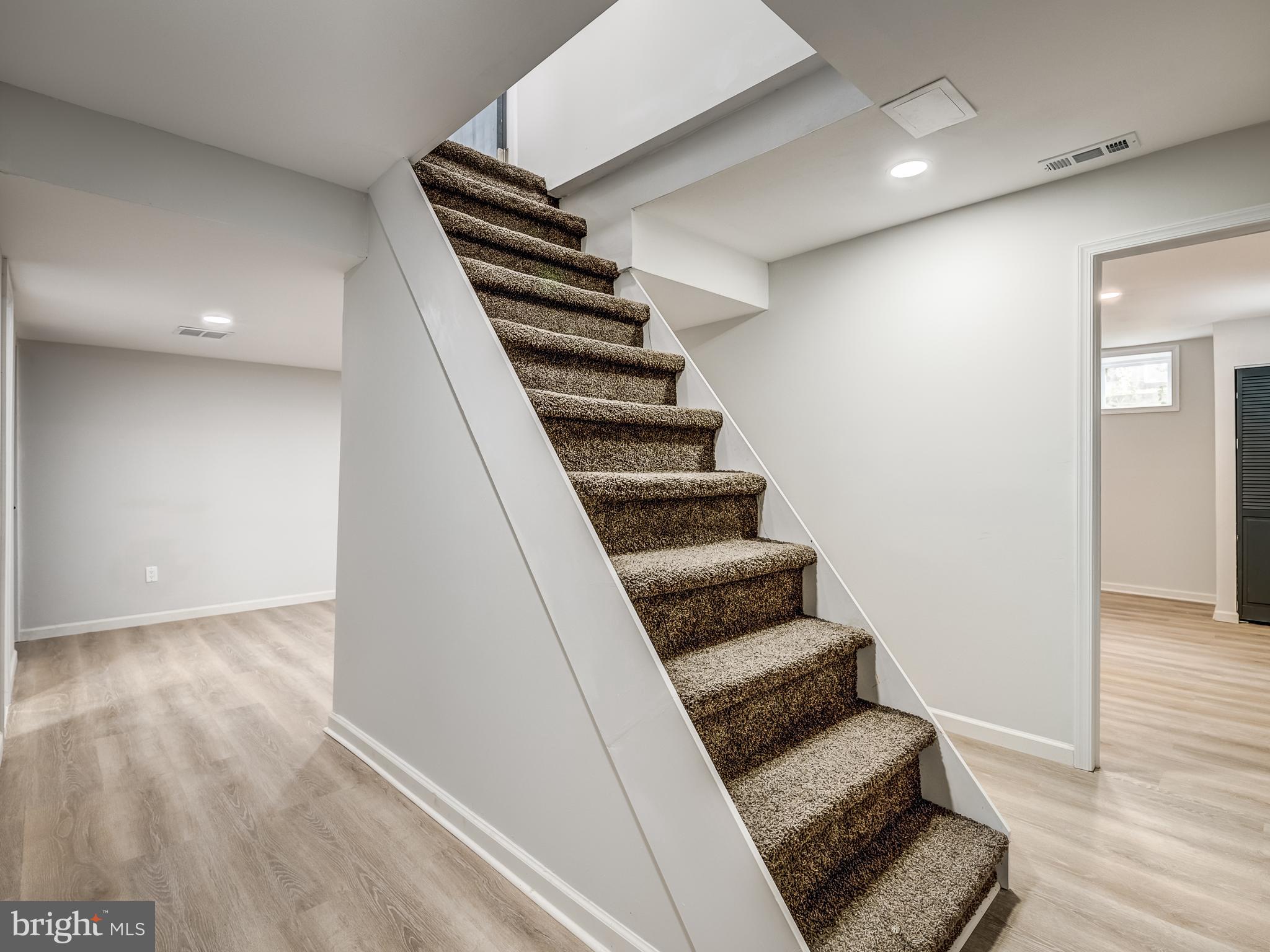 BROWNS - Residential