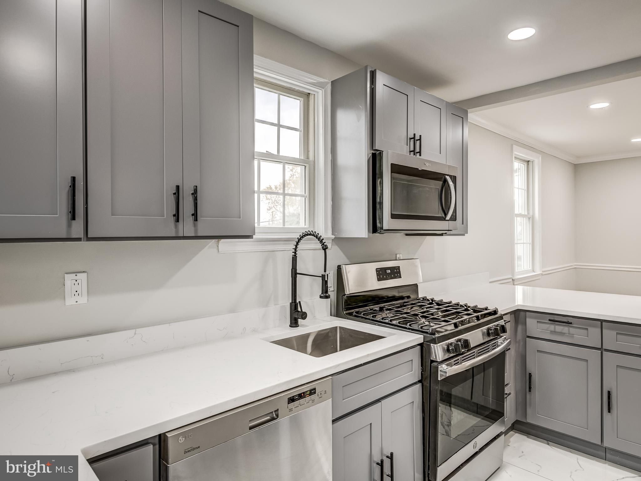 BROWNS - Residential