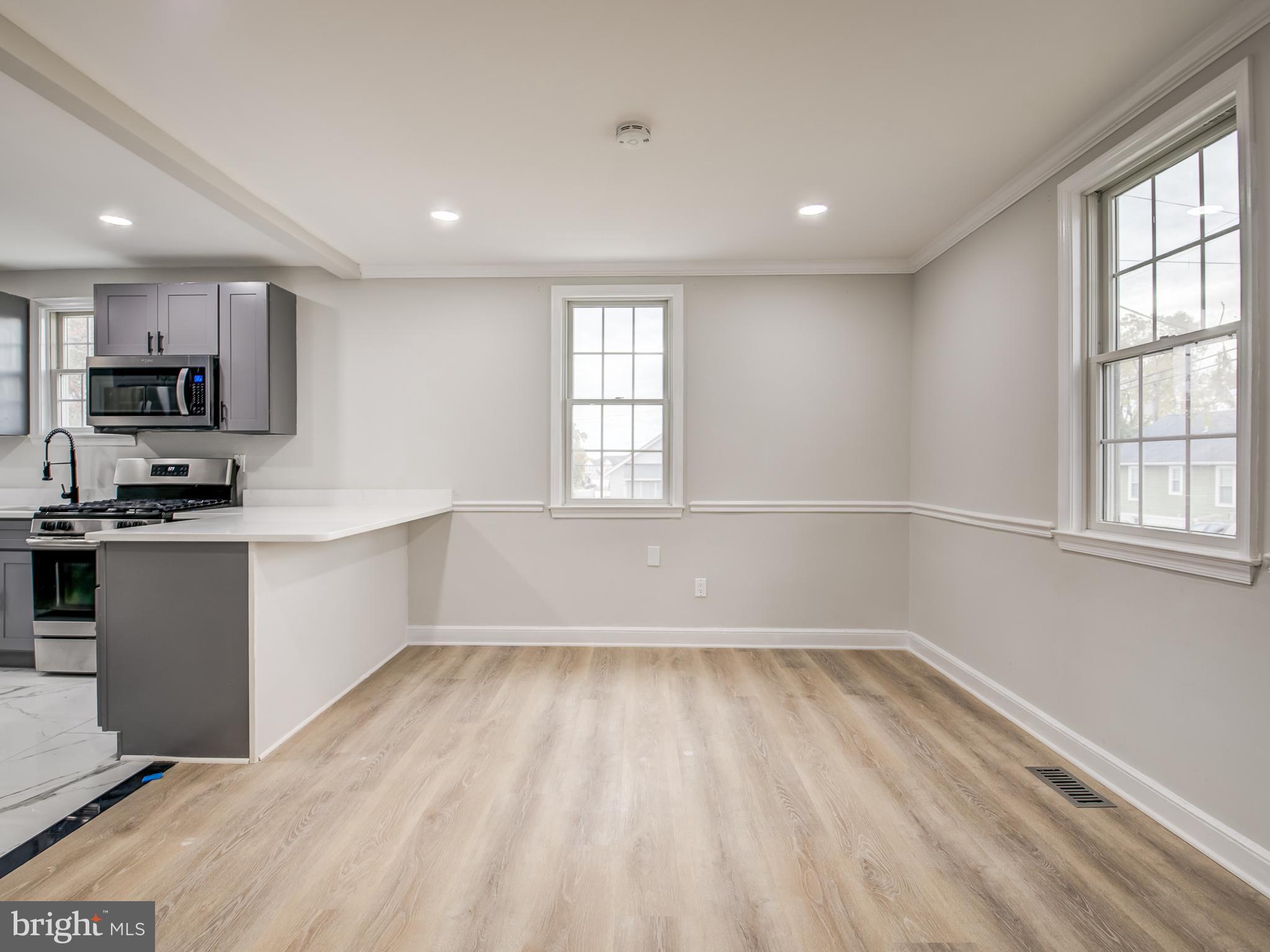 BROWNS - Residential