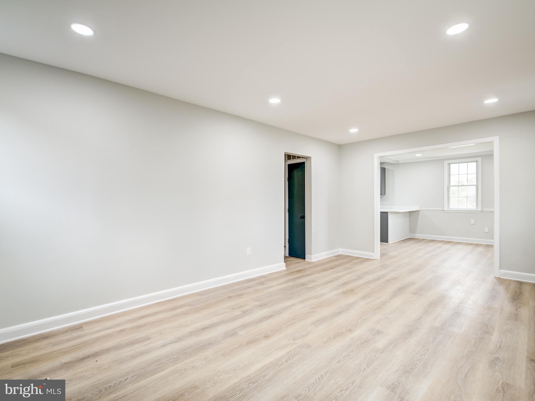 BROWNS - Residential