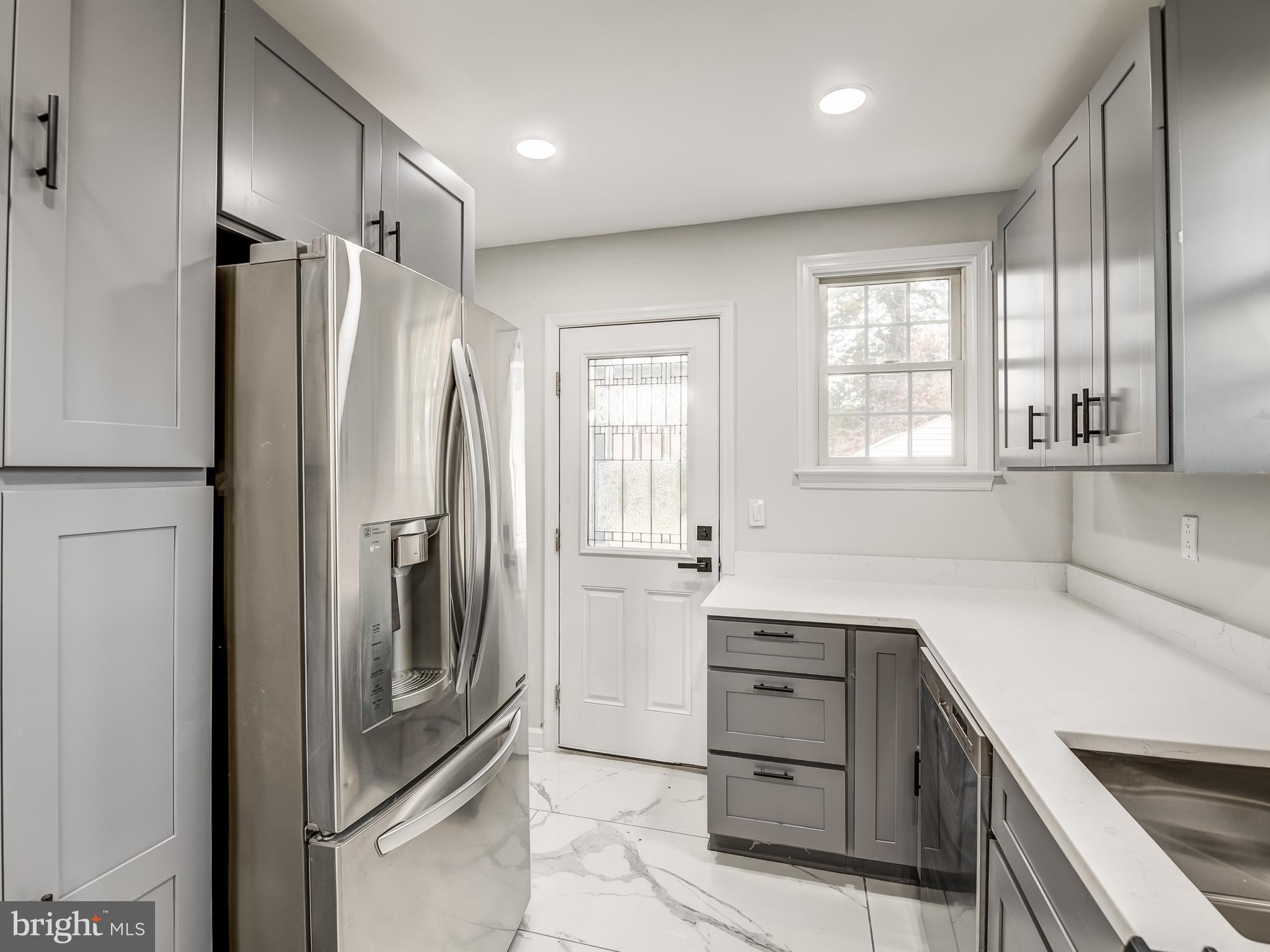 BROWNS - Residential