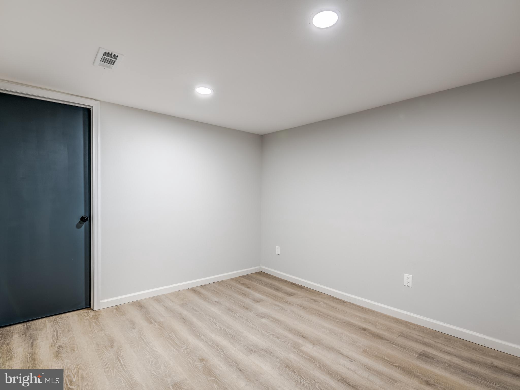 BROWNS - Residential