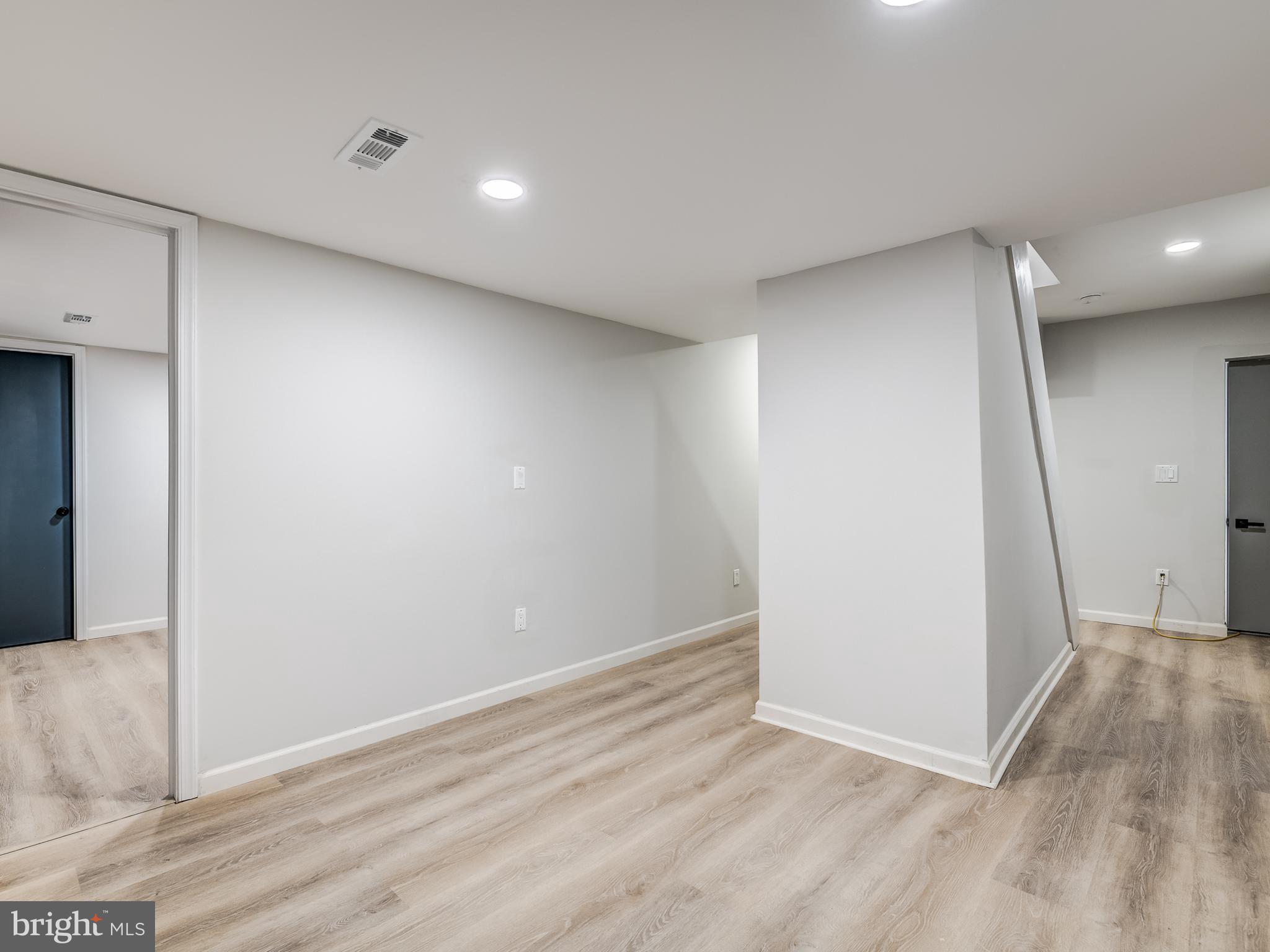 BROWNS - Residential