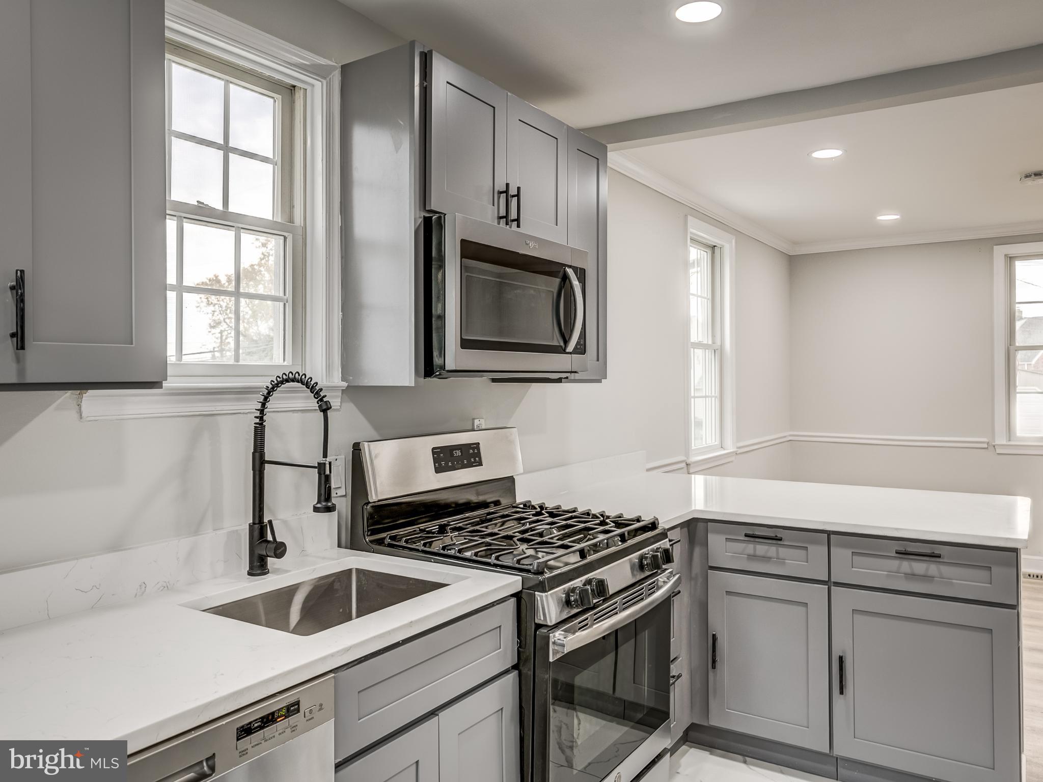 BROWNS - Residential