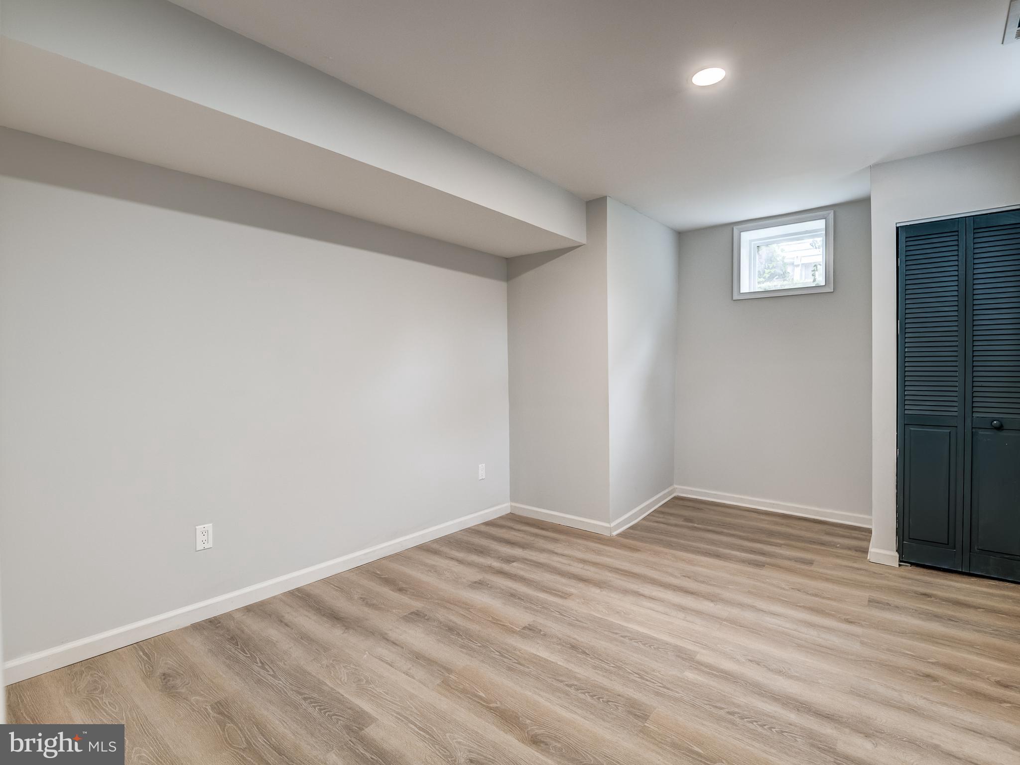 BROWNS - Residential