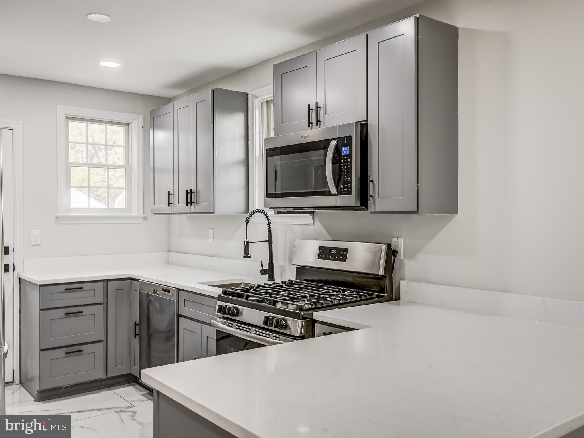 BROWNS - Residential