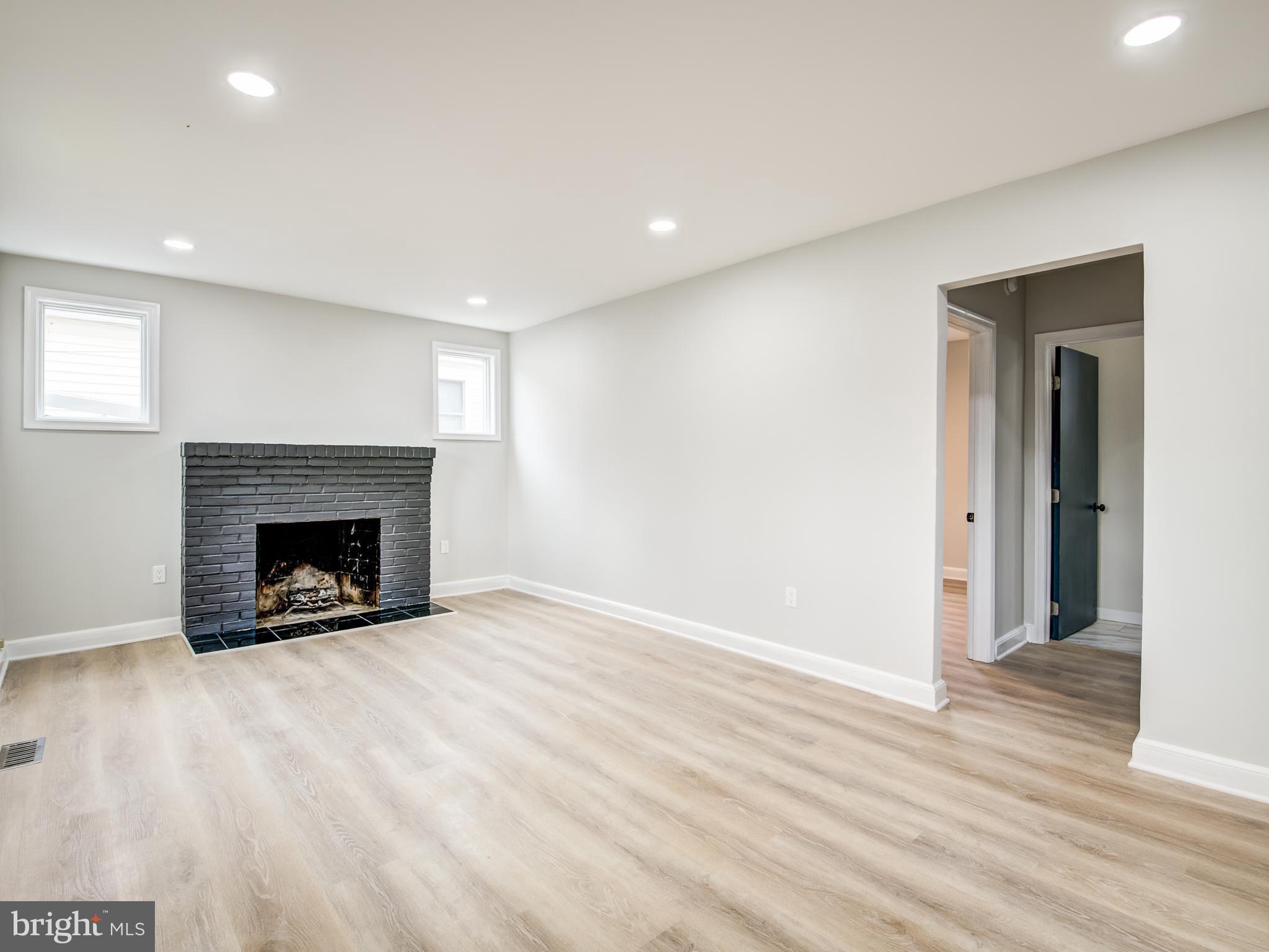 BROWNS - Residential