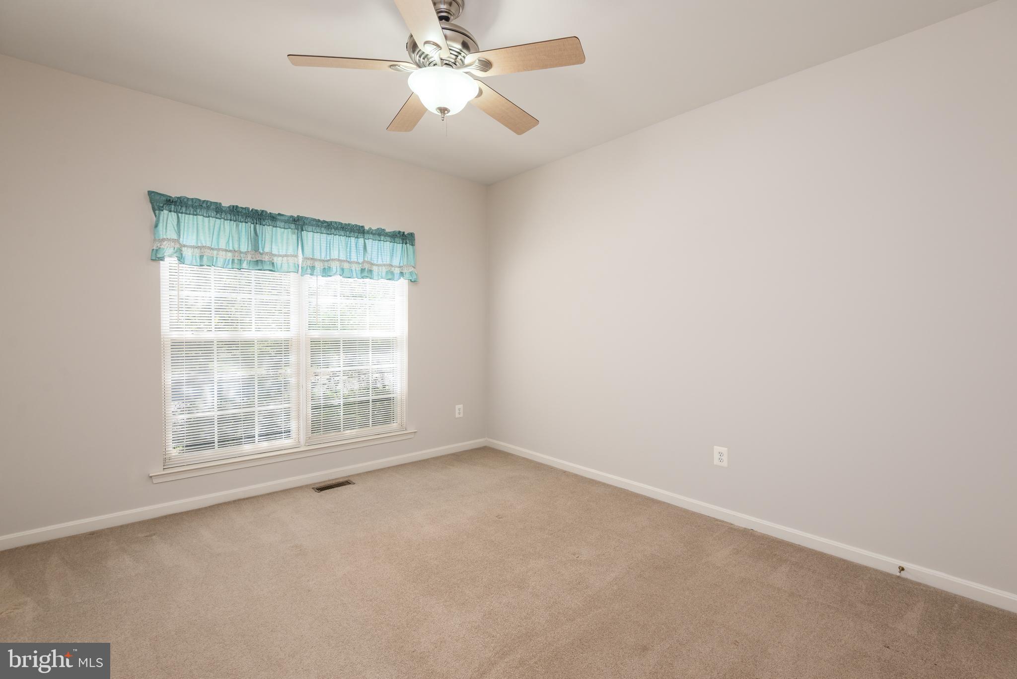 SYMPHONY VILLAGE AT CENTREVILLE - Residential