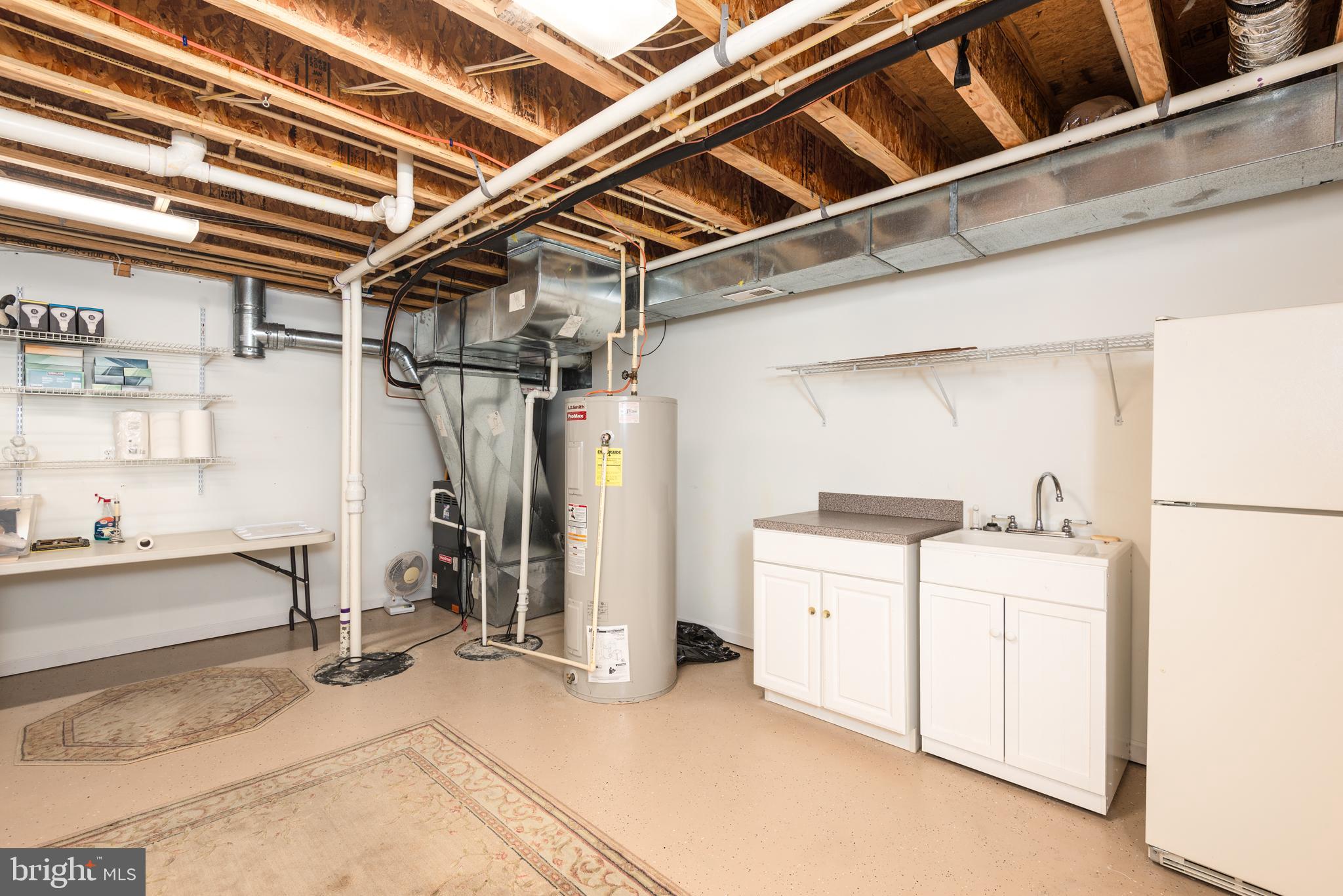 SYMPHONY VILLAGE AT CENTREVILLE - Residential