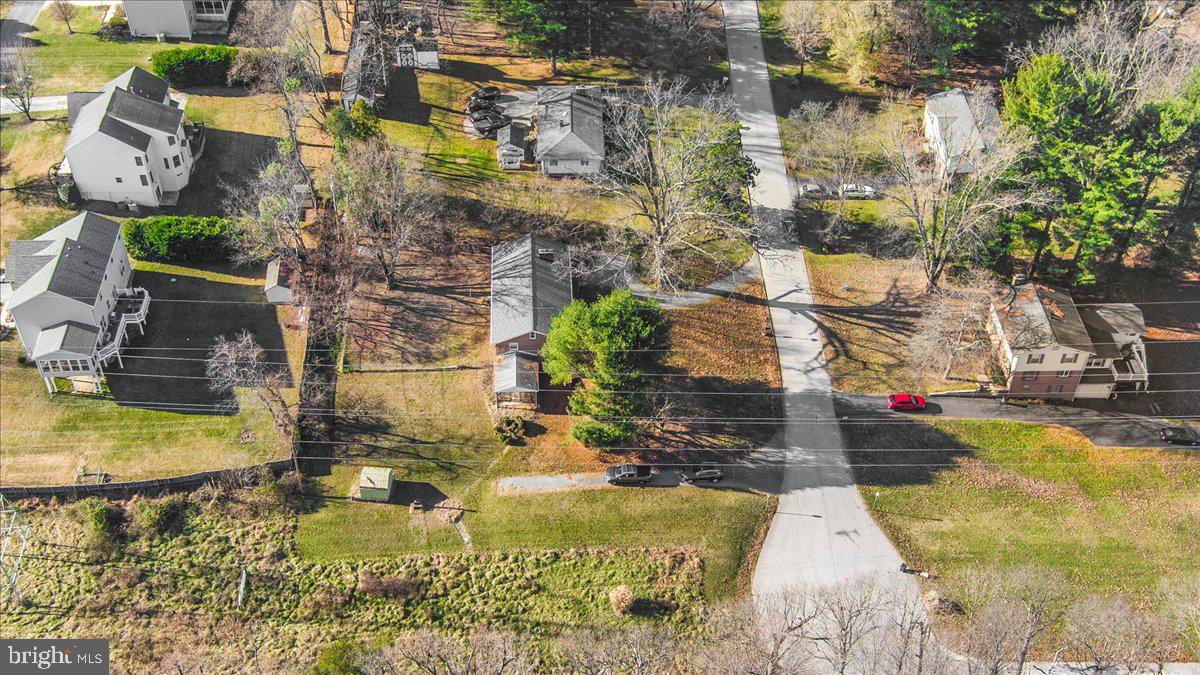 CHESTNUT HILL - Residential