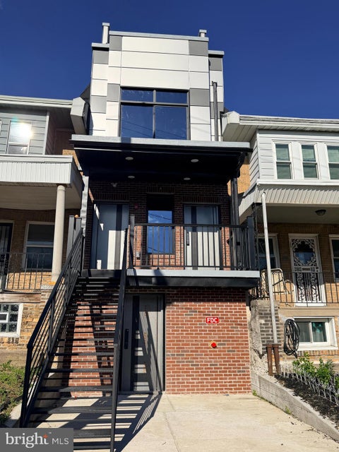 Townhouse For Rent - 1015 N 45th Street #2<br/> Philadelphia County, PHILADELPHIA, PA 19104