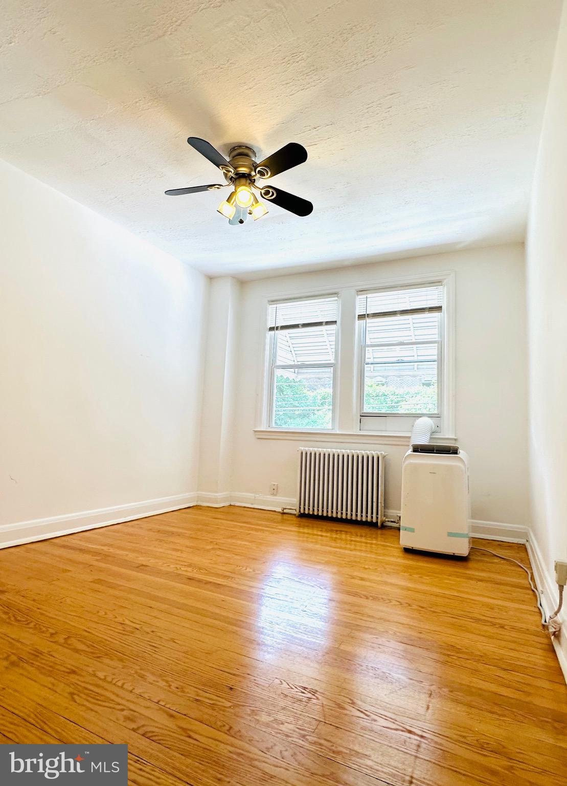 PARKLANE - Residential Lease