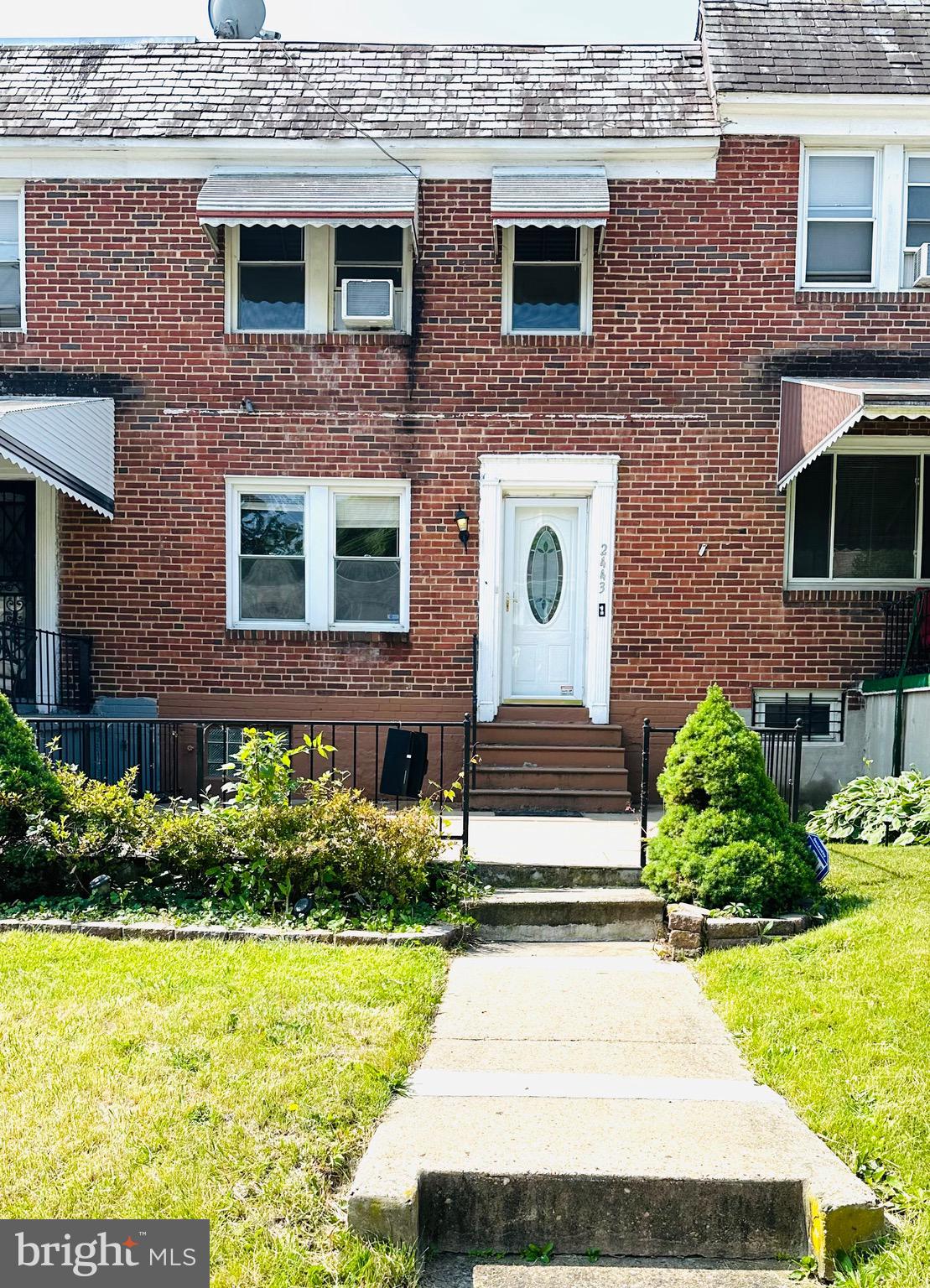 PARKLANE - Residential Lease