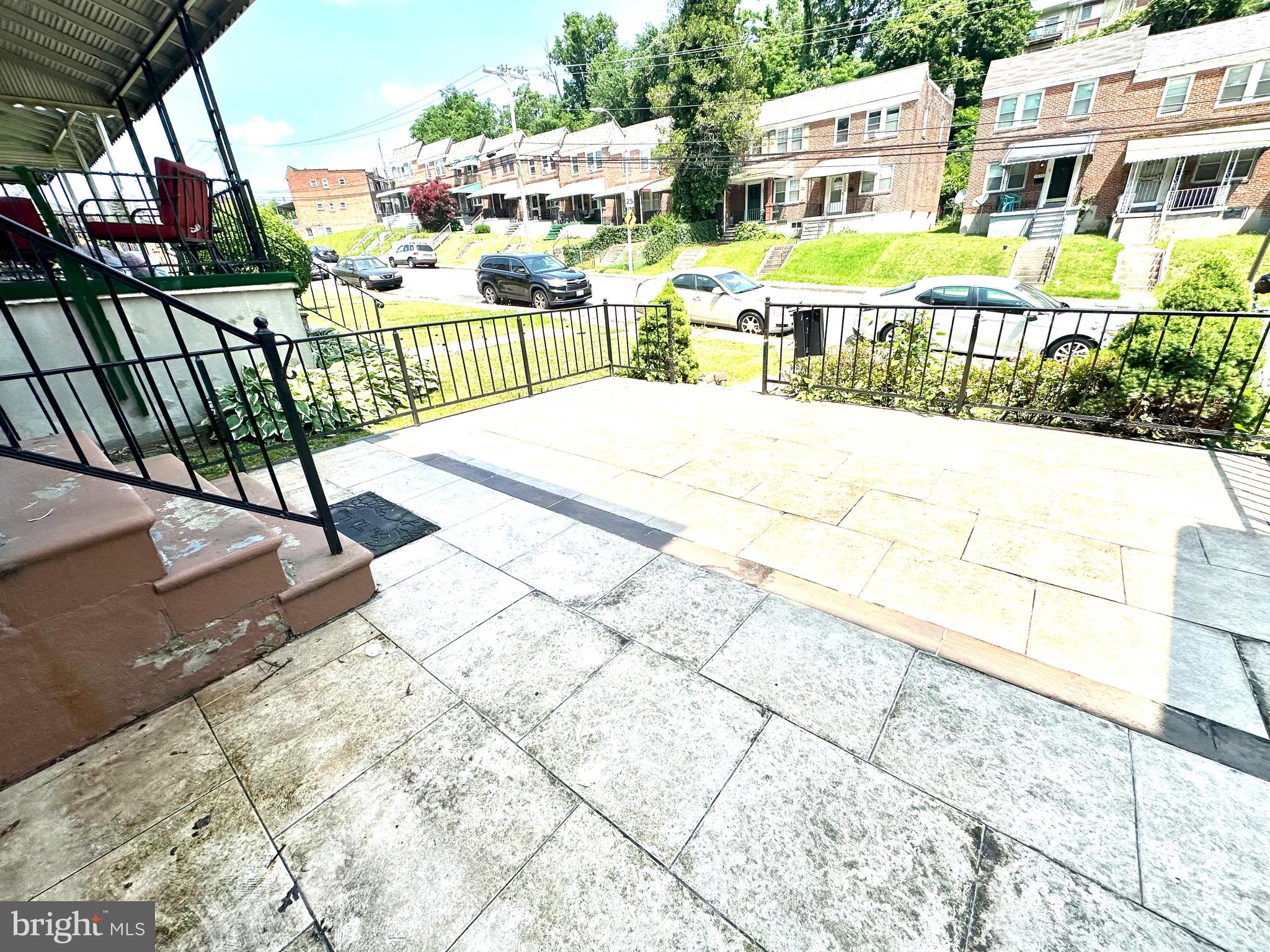 PARKLANE - Residential Lease