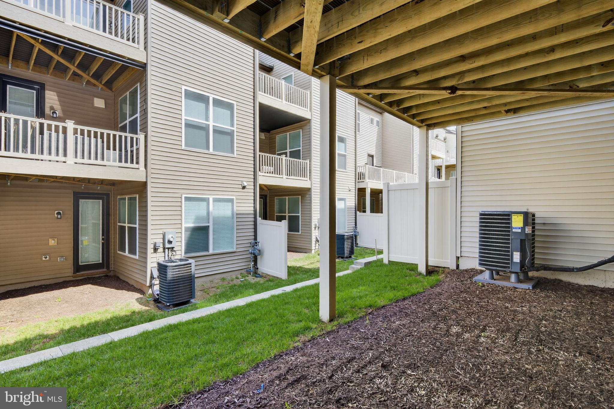 THE BOULEVARDS AT WESTFIELDS - Residential