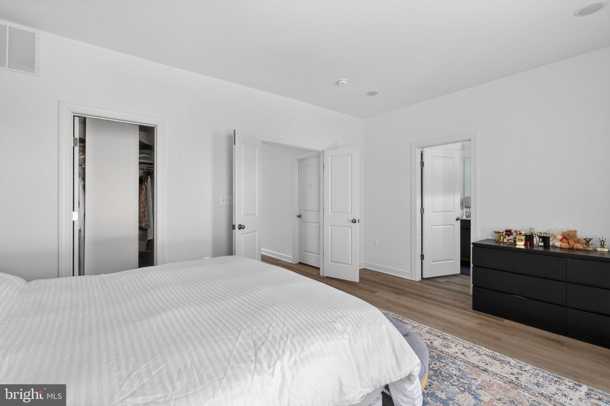 THE BOULEVARDS AT WESTFIELDS - Residential