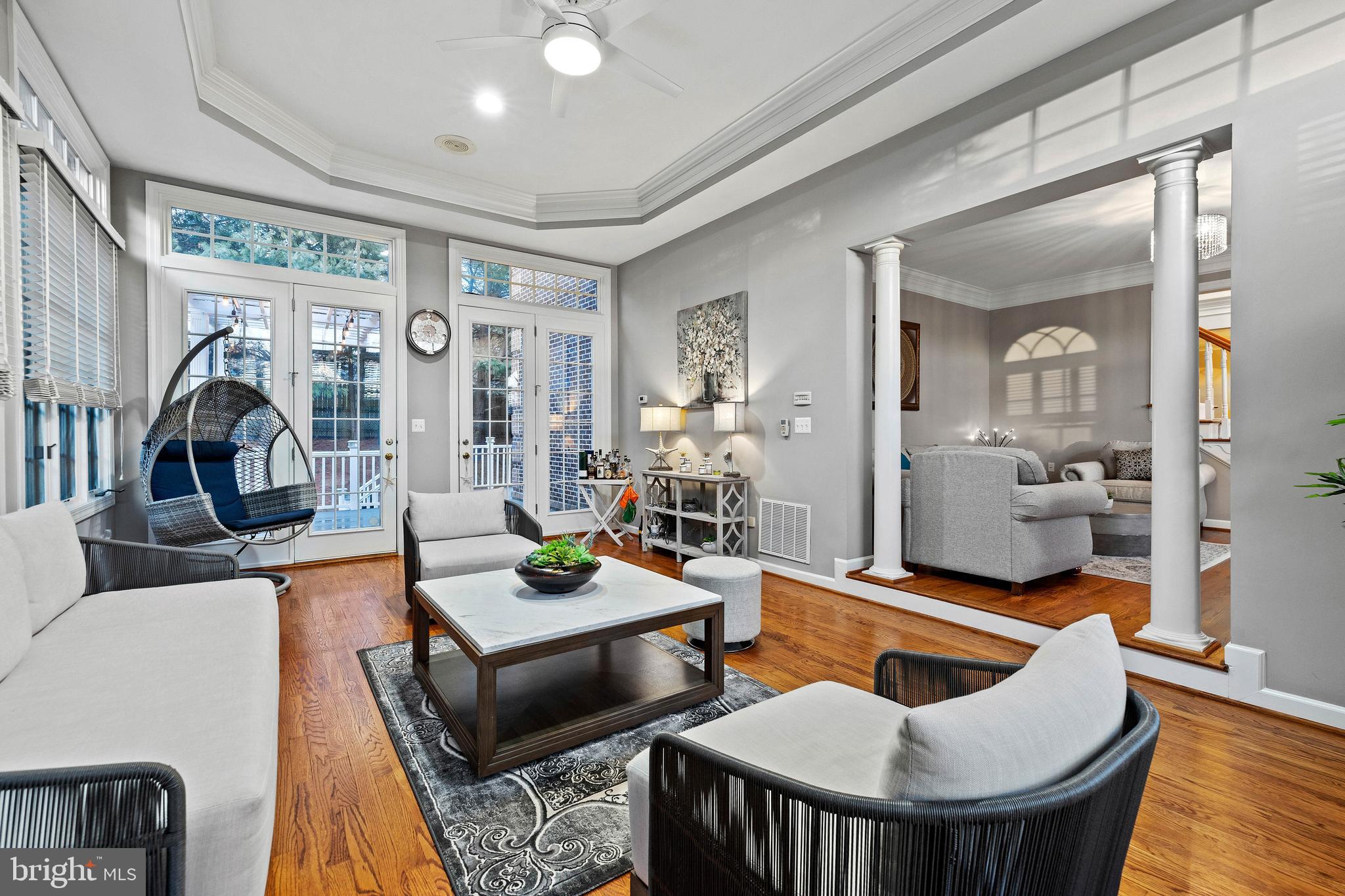 HAYFIELDS MANOR - Residential