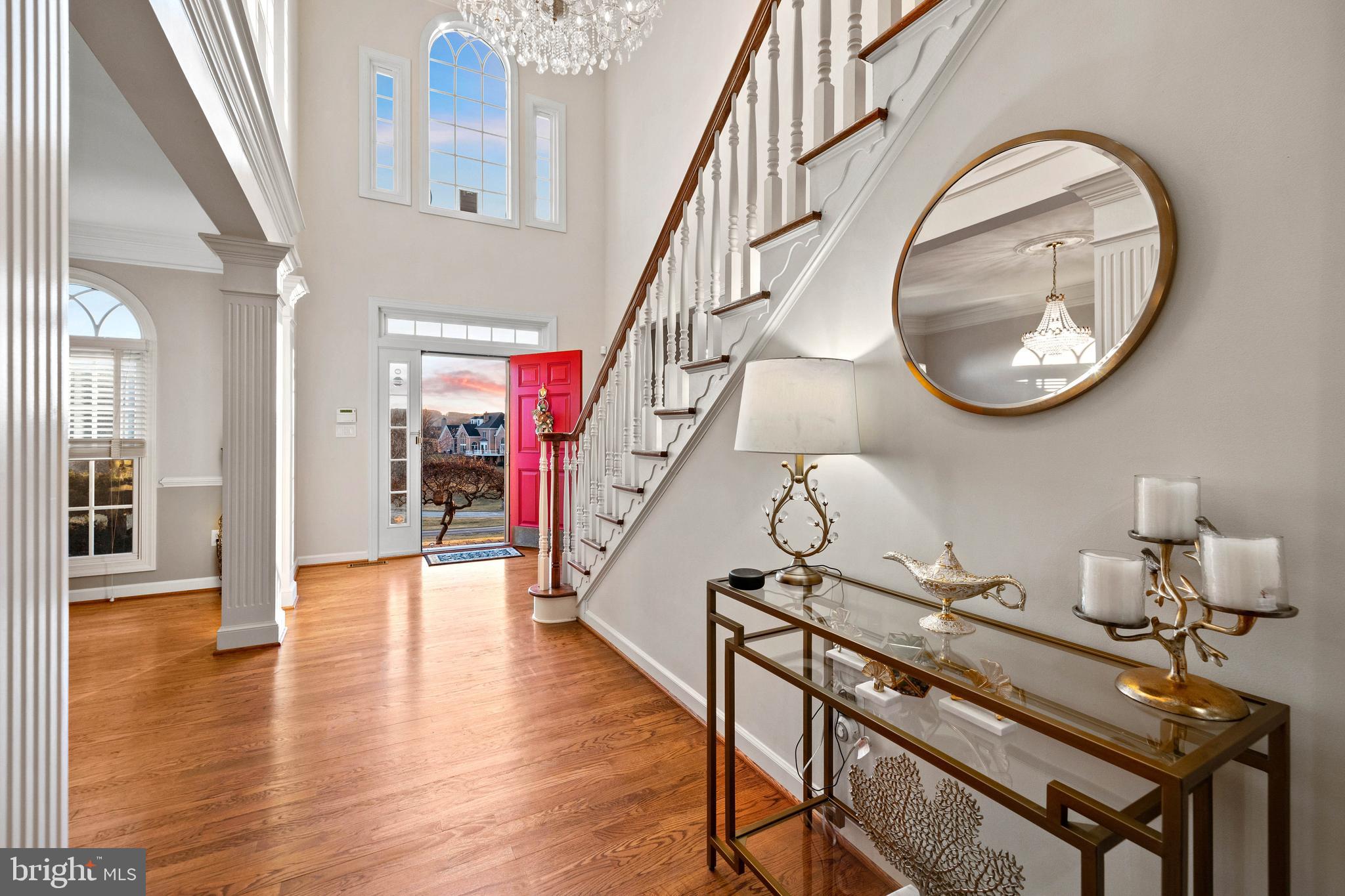 HAYFIELDS MANOR - Residential