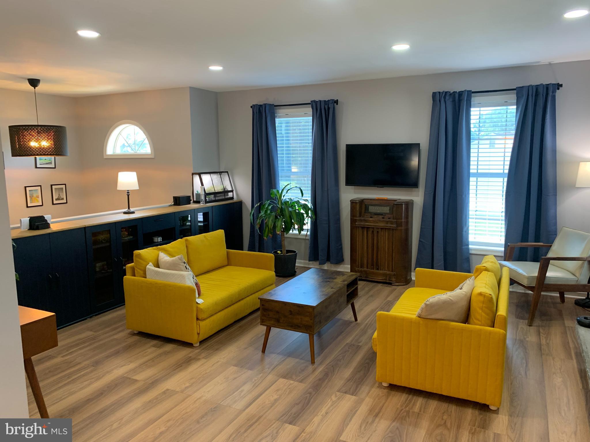 DEVON GREEN - Residential