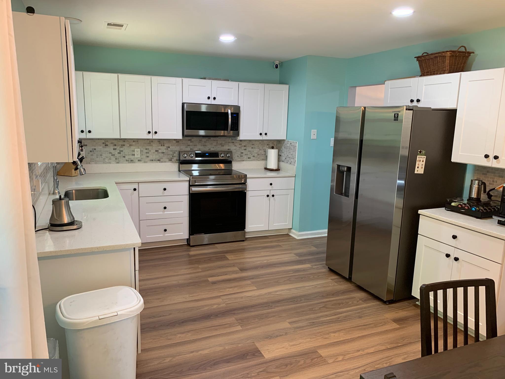 DEVON GREEN - Residential