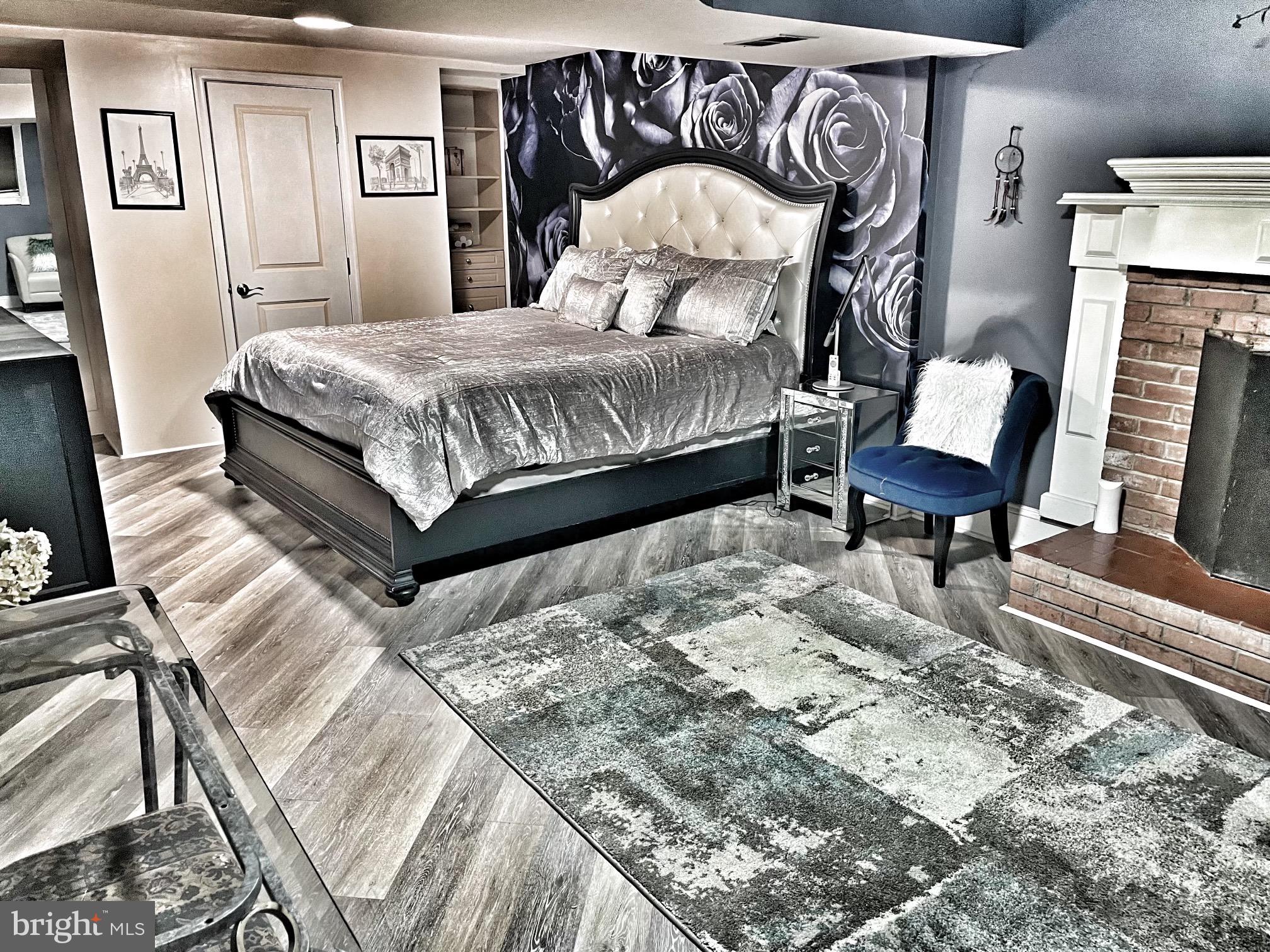 GREENFIELD - Residential