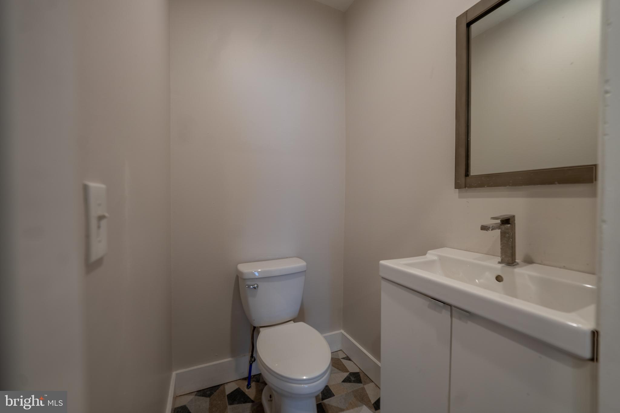 PHILADELPHIA (NORTH) - Residential Lease