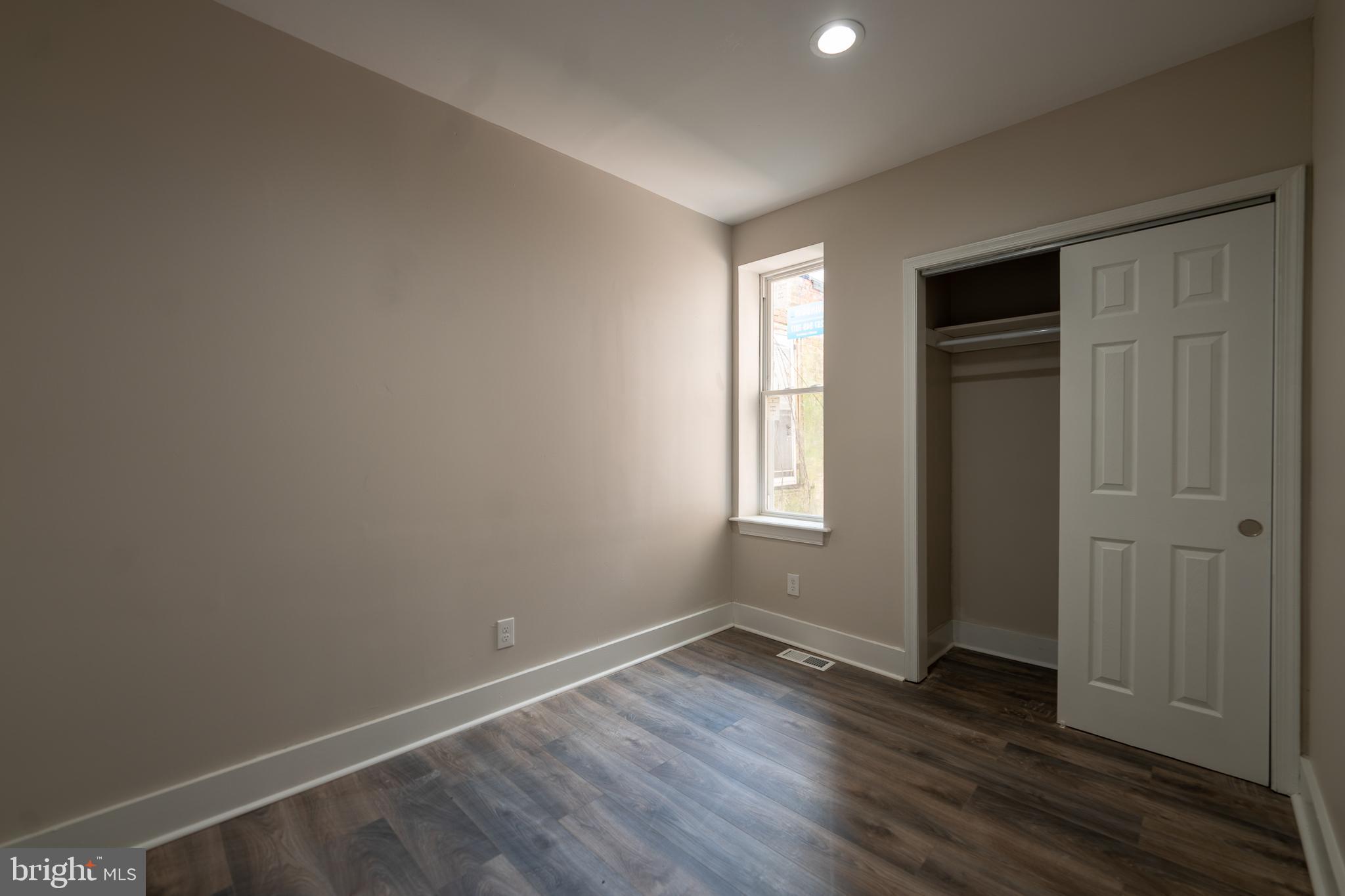 PHILADELPHIA (NORTH) - Residential Lease
