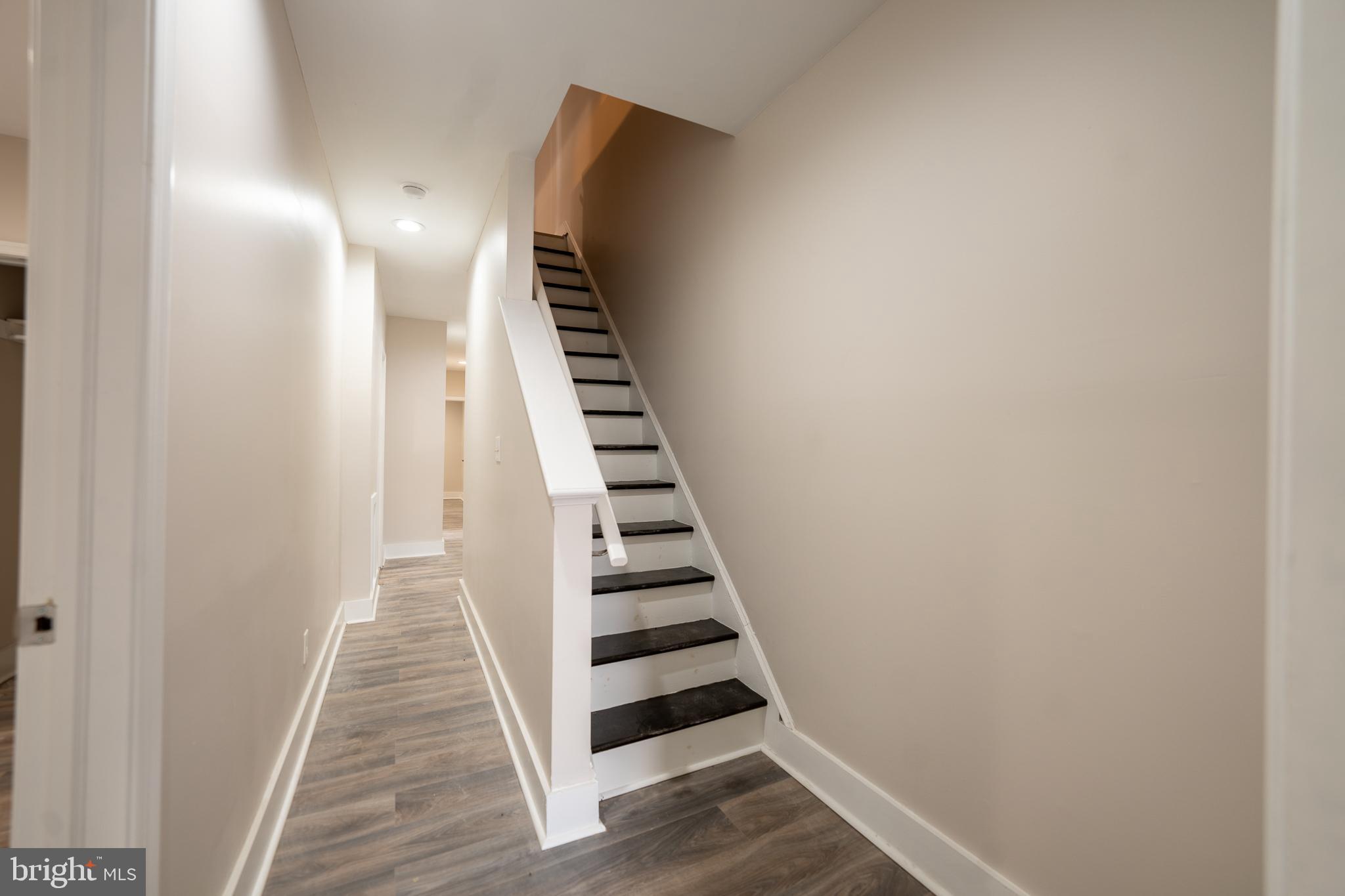 PHILADELPHIA (NORTH) - Residential Lease