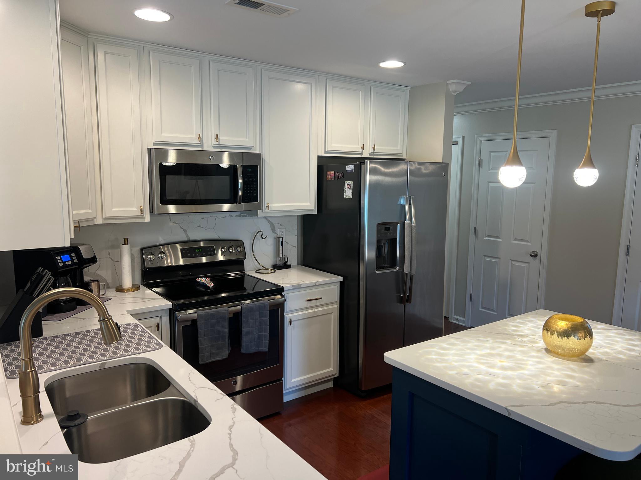 SPRING MILLS - Residential