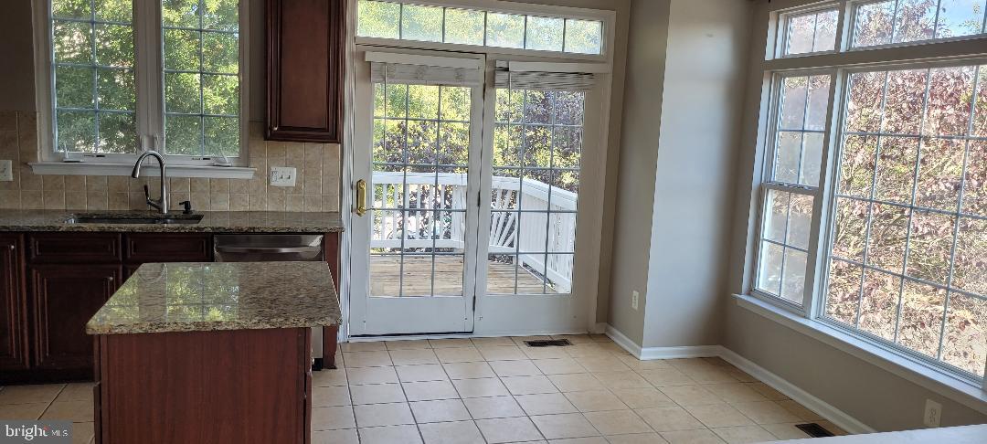 BELMONT LAND BAY - Residential